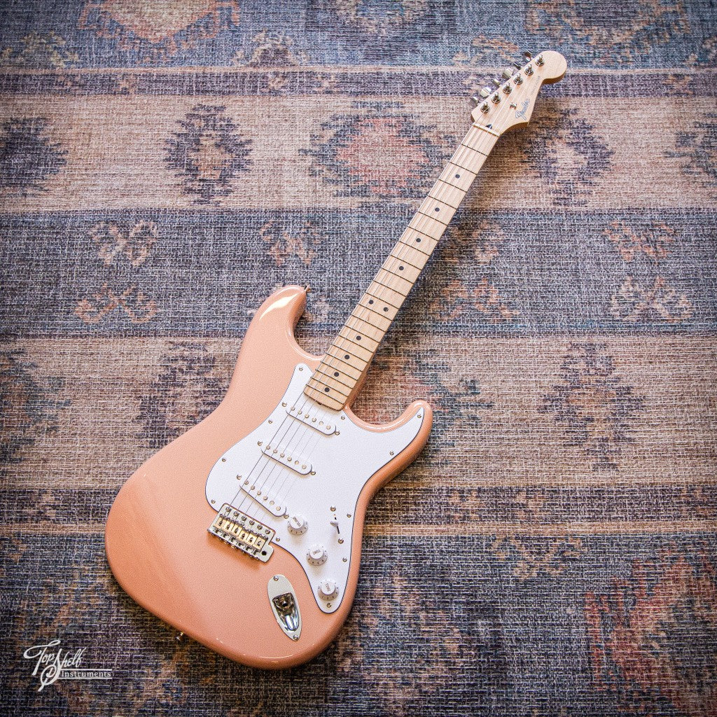 Fender Japan Standard Stratocaster ST-STD Shell Pink 2010