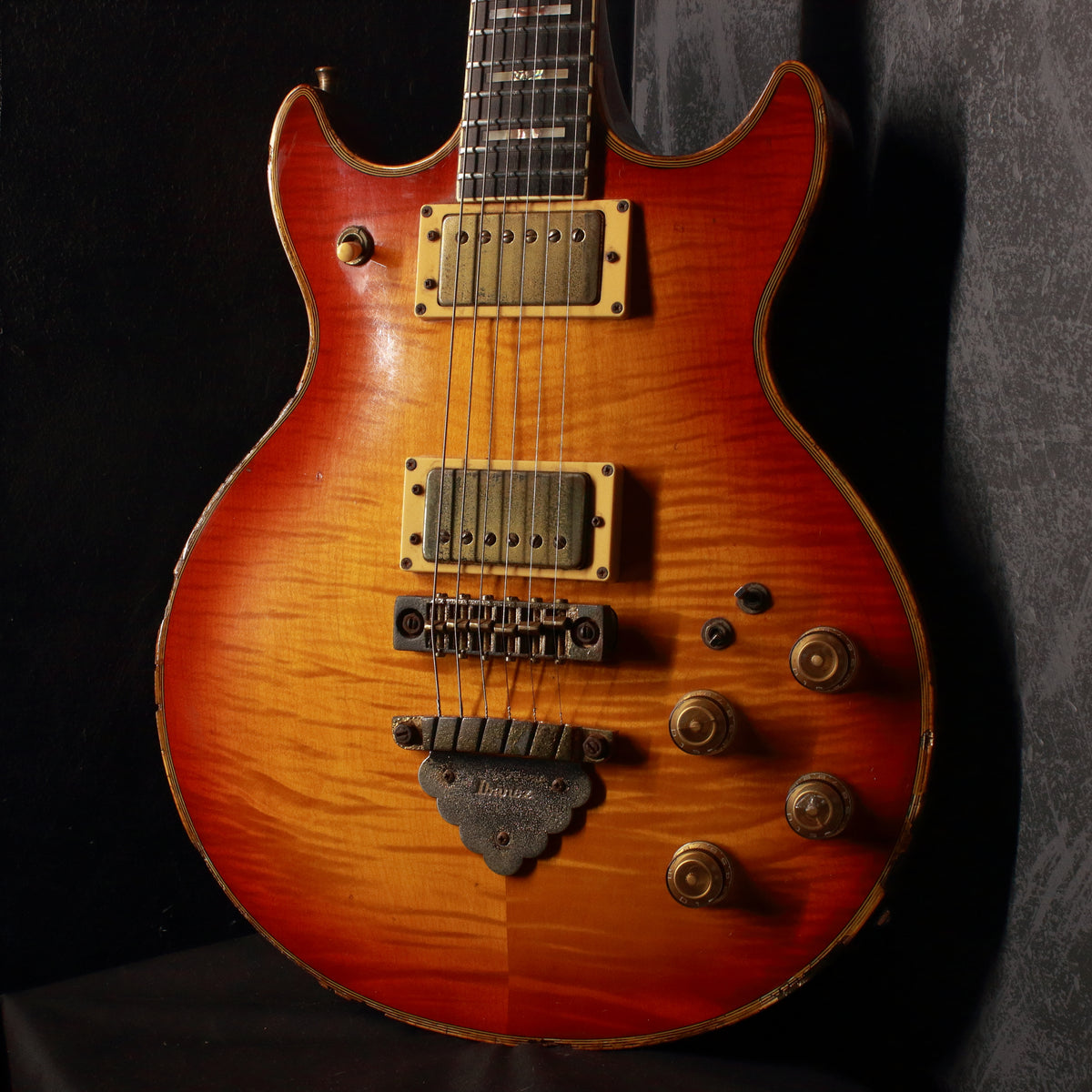 Ibanez Artist AR-300 Cherry Sunburst 1981 – Topshelf Instruments