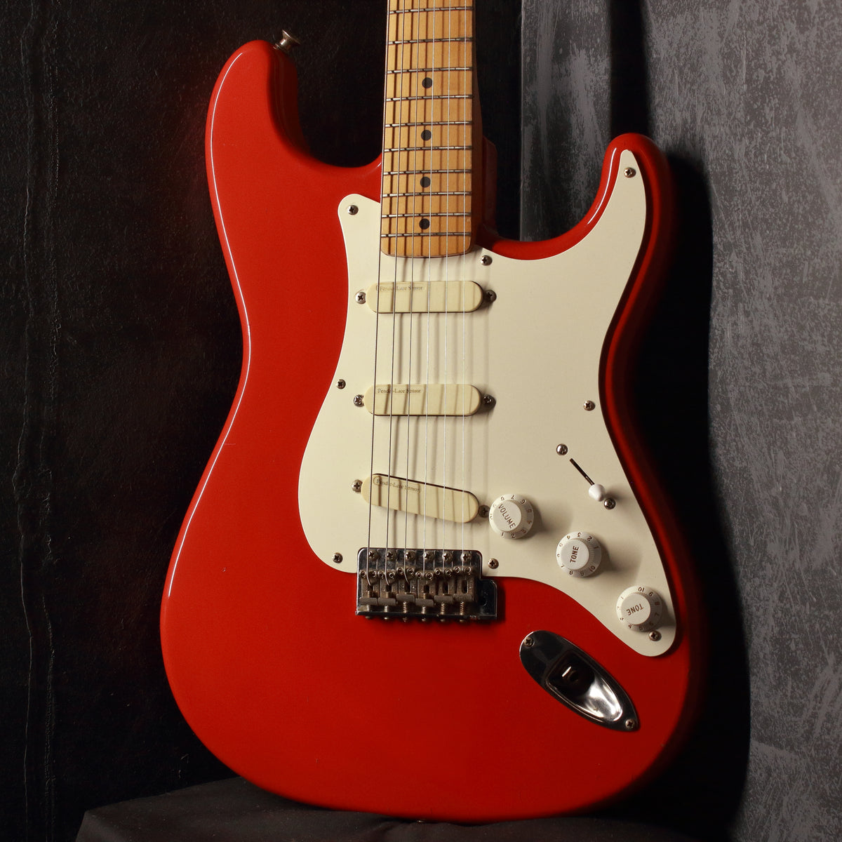 Fender Japan '54 Stratocaster ST54-85LS Torino Red 1994 – Topshelf  Instruments