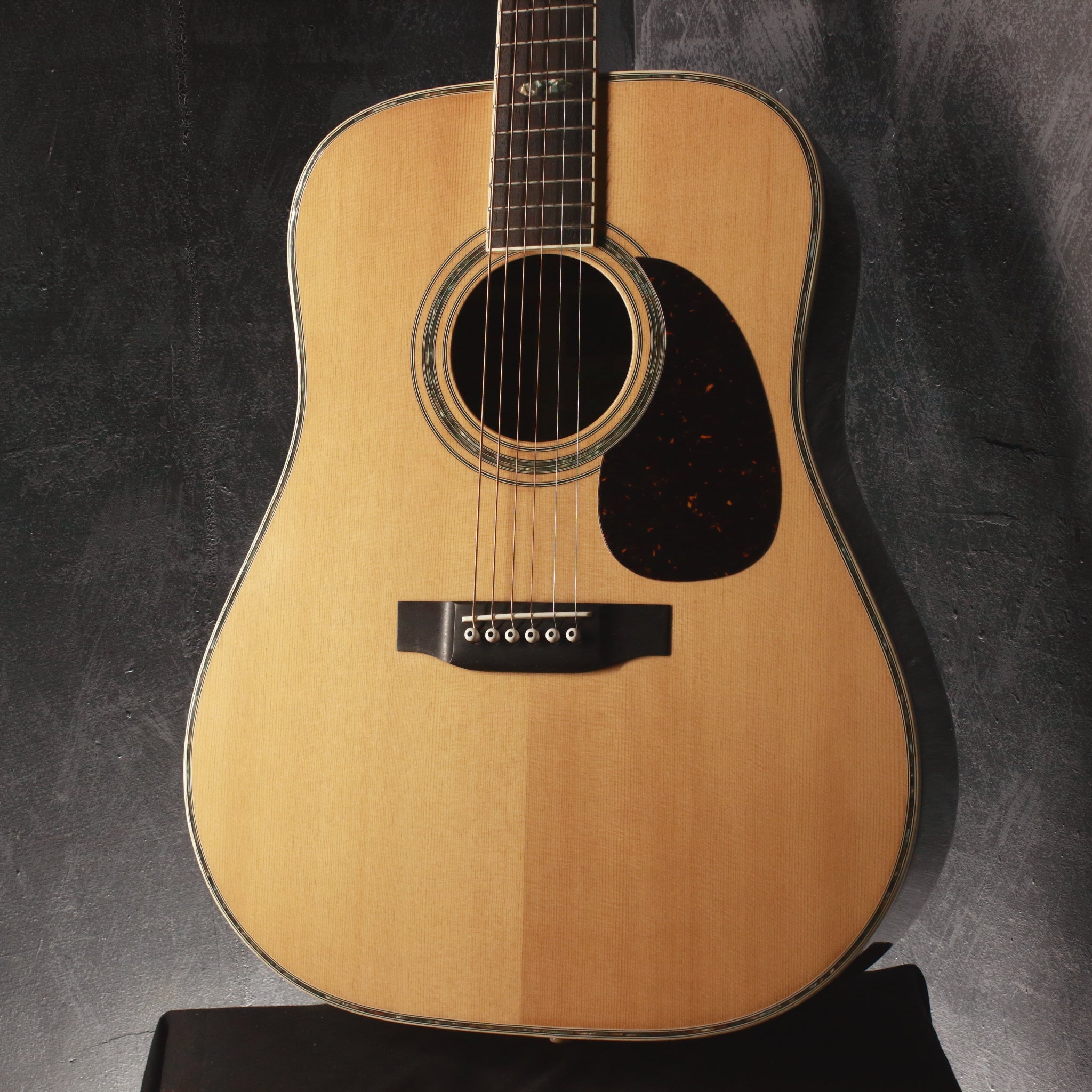 Suzuki Three S W-300 Dreadnought Acoustic 1978 – Topshelf Instruments
