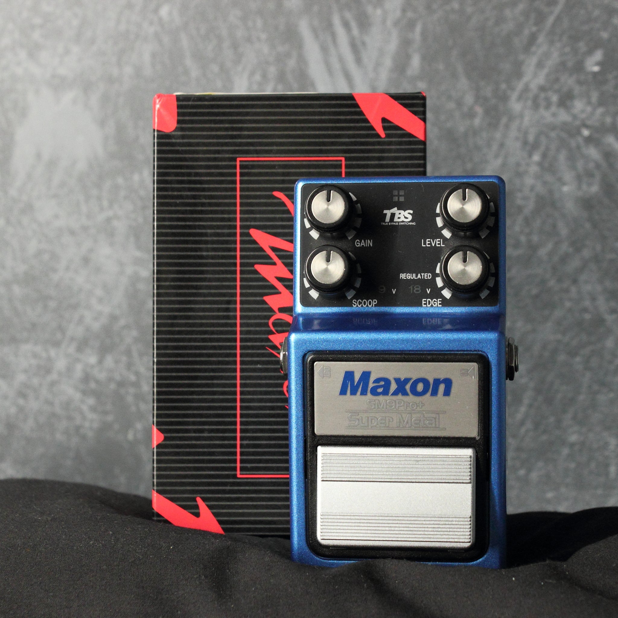 Maxon SM-9 Super Metal 80s