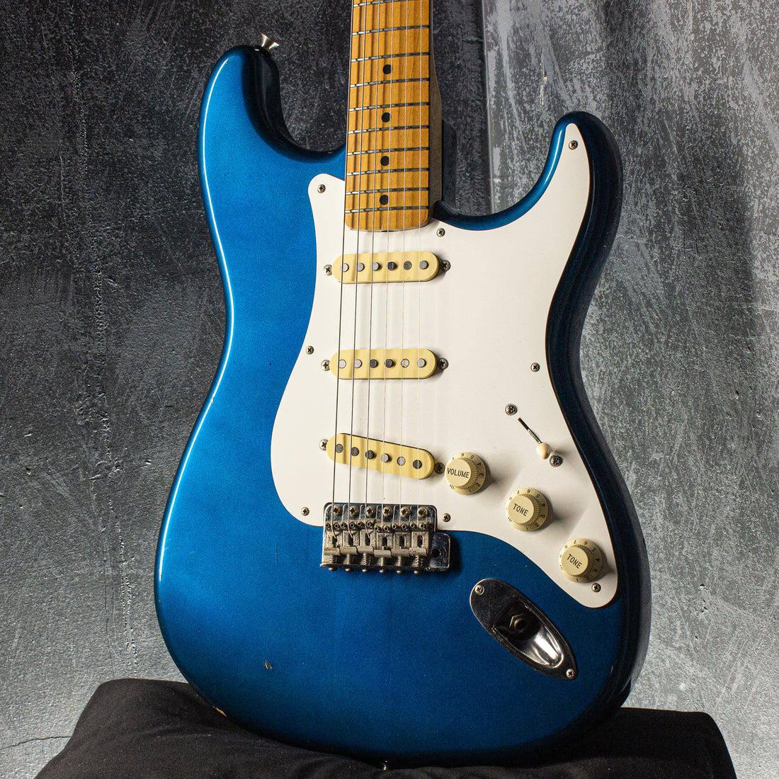 Fender Japan '57 Stratocaster ST57-500 Lake Placid Blue 1990