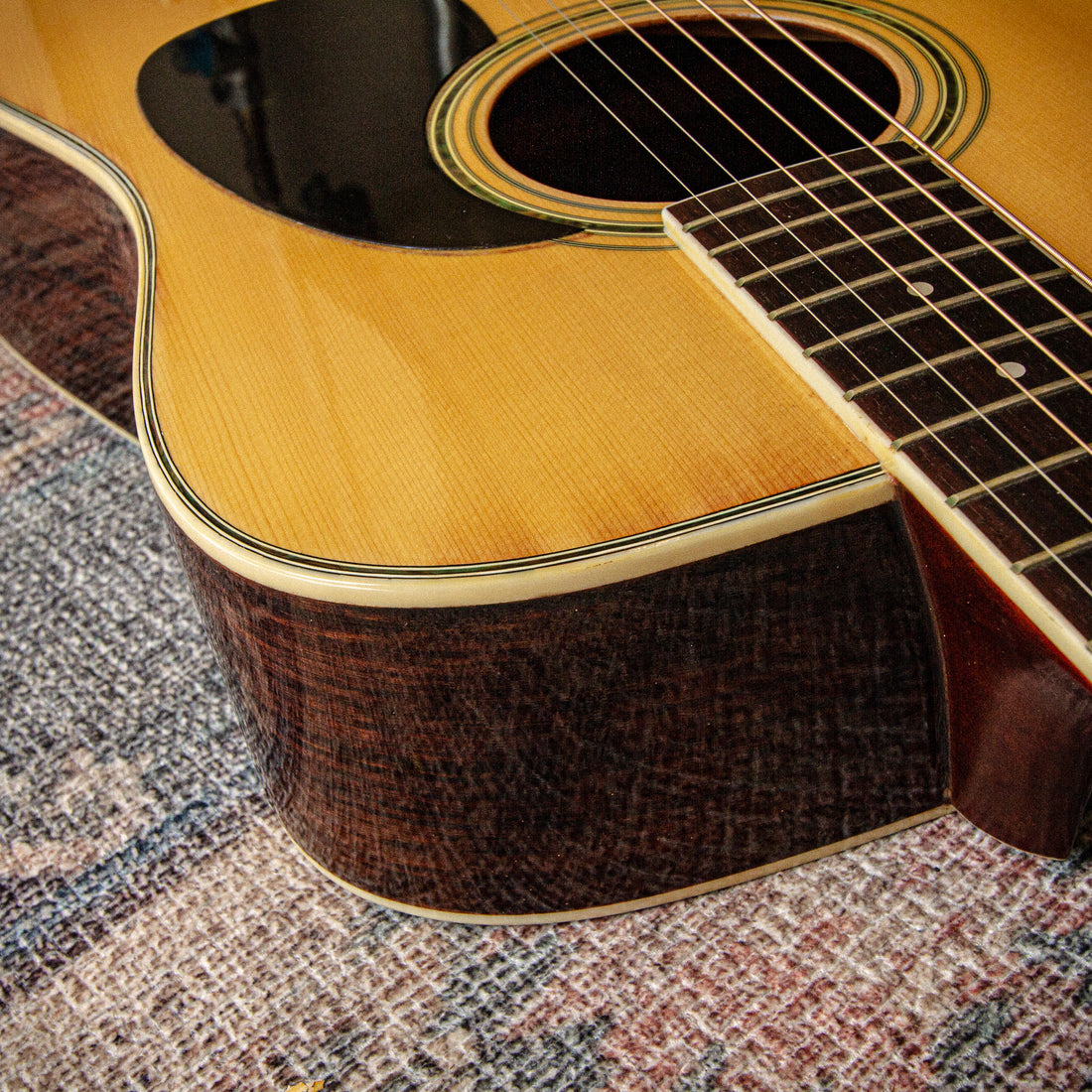Morris W-25 Dreadnought Acoustic 1981