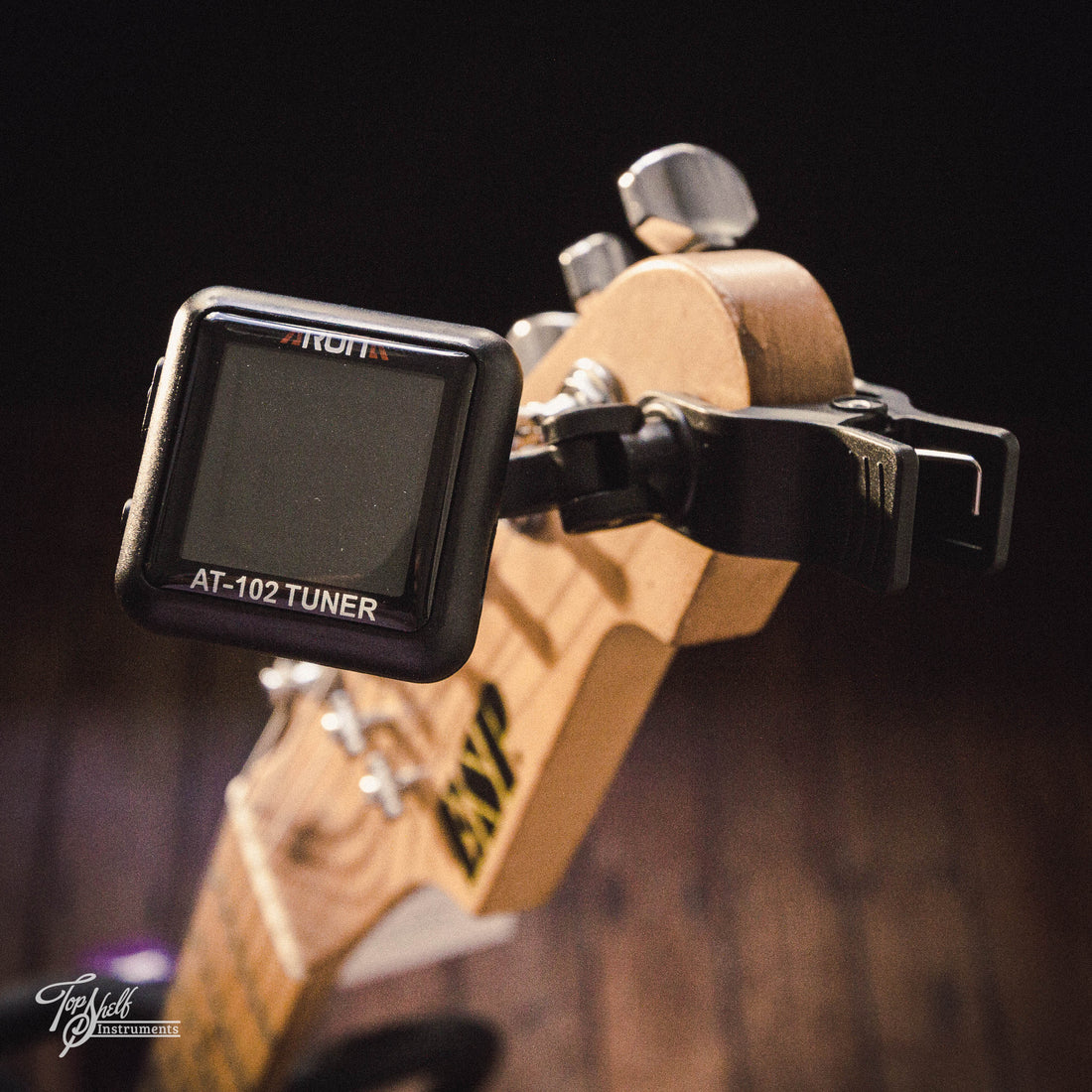 Aroma AT-102 Rechargable Clip-On Tuner