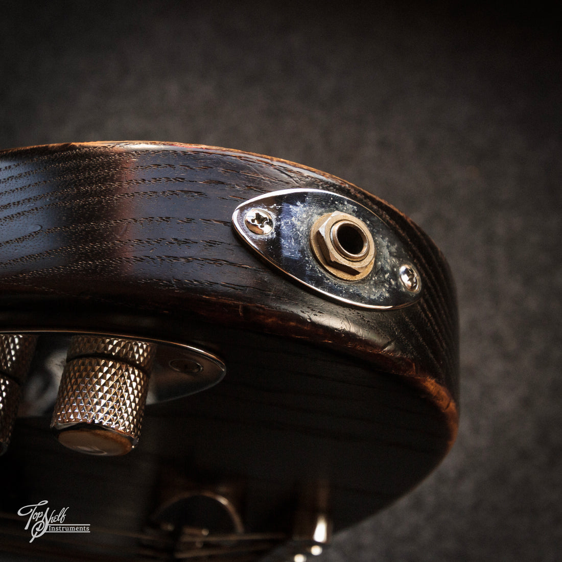 Bacchus Handmade Woodline Ash 4 Hollow Black Oil 2005