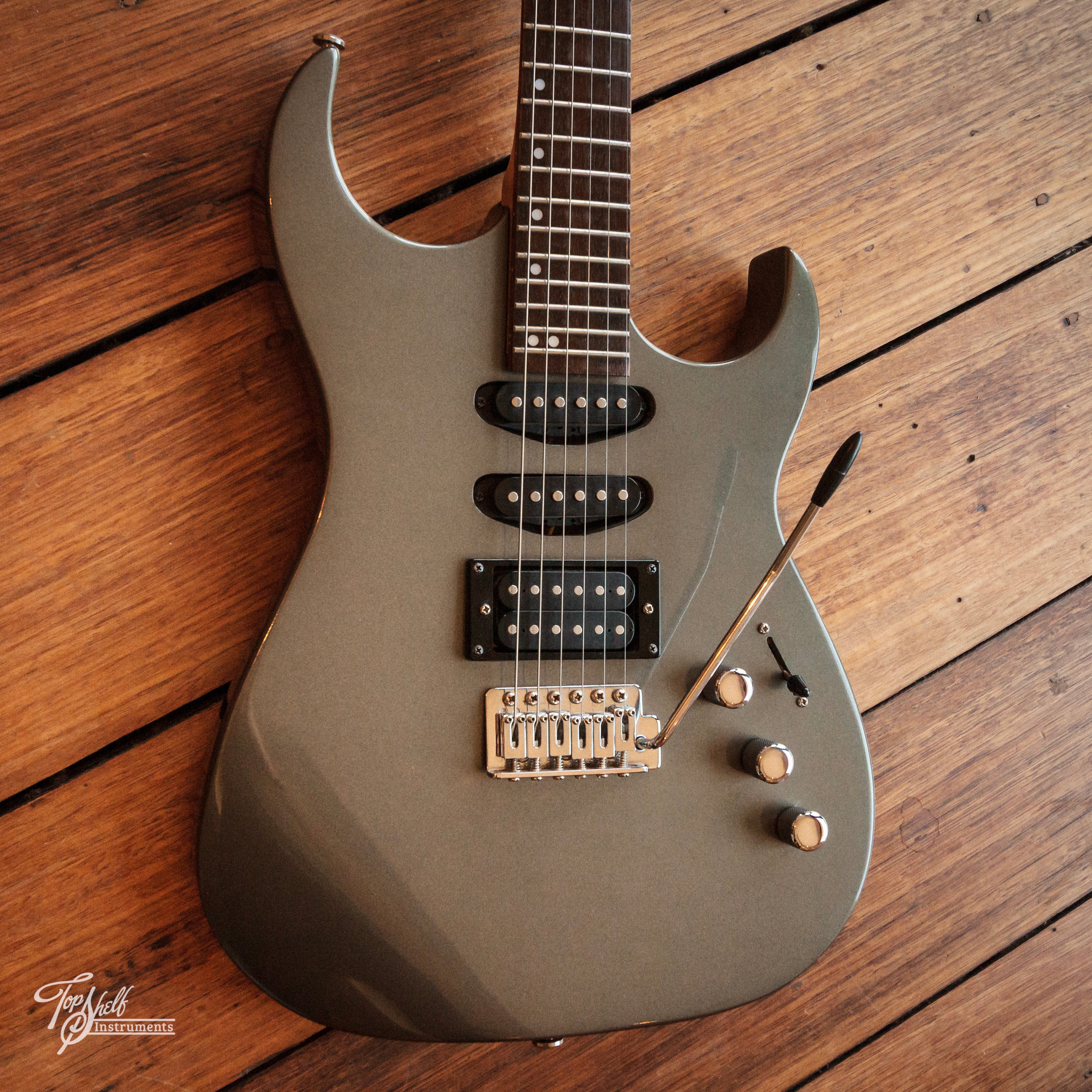 Greg Bennett Interceptor IC-20 Metallic Silver – Topshelf Instruments