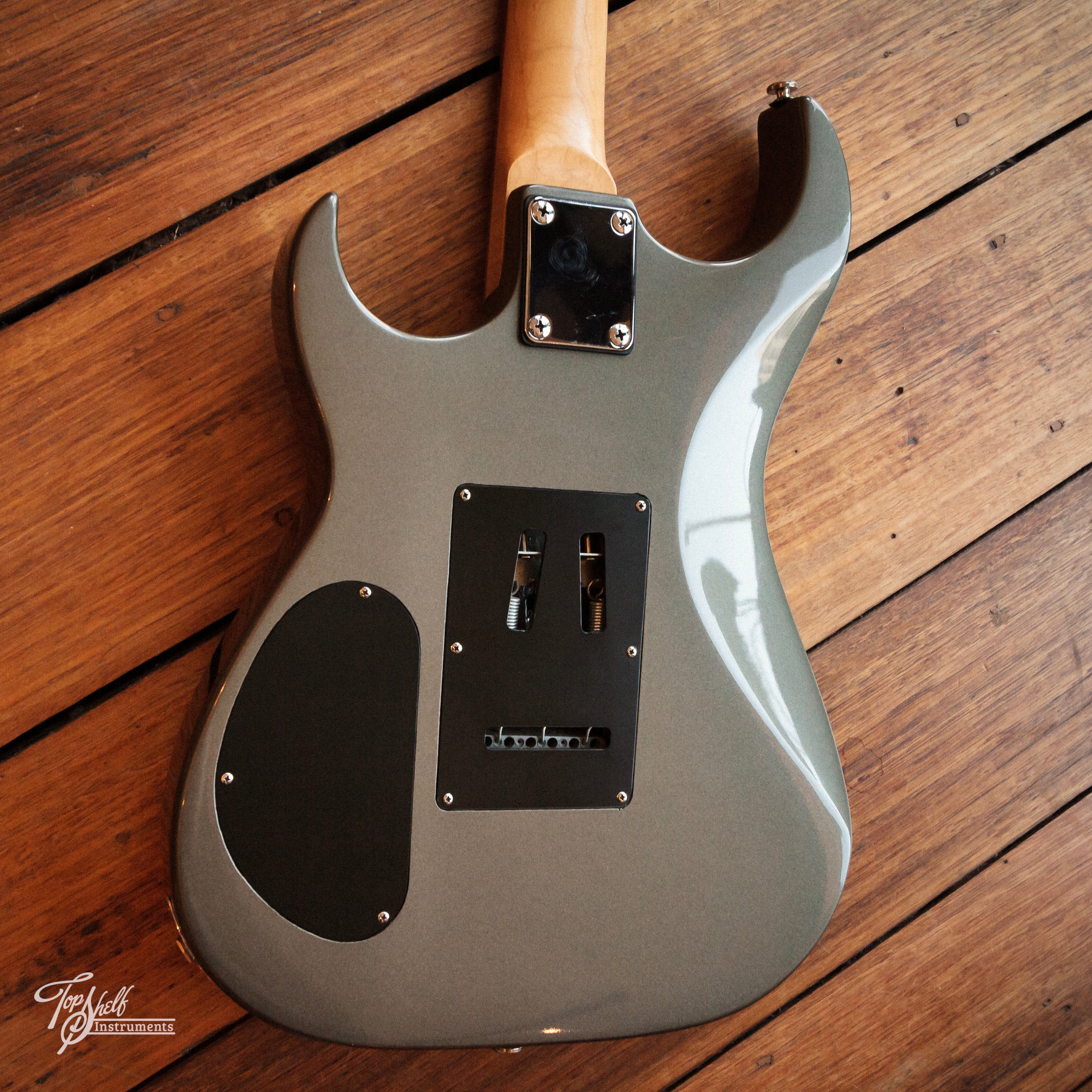 Greg Bennett Interceptor IC-20 Metallic Silver – Topshelf Instruments