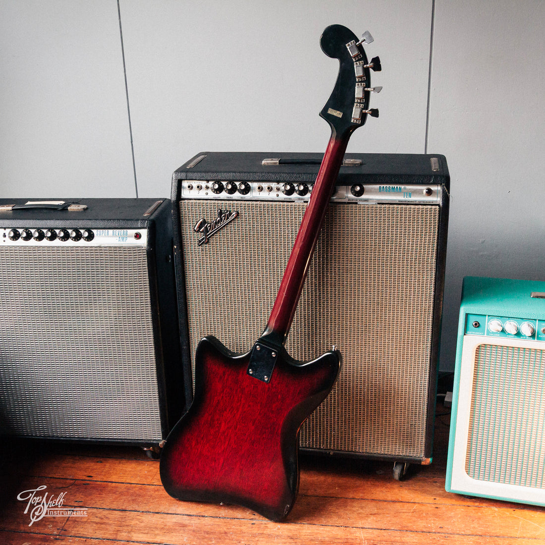 Guyatone EB-8 Electric Bass Red Burst 1965