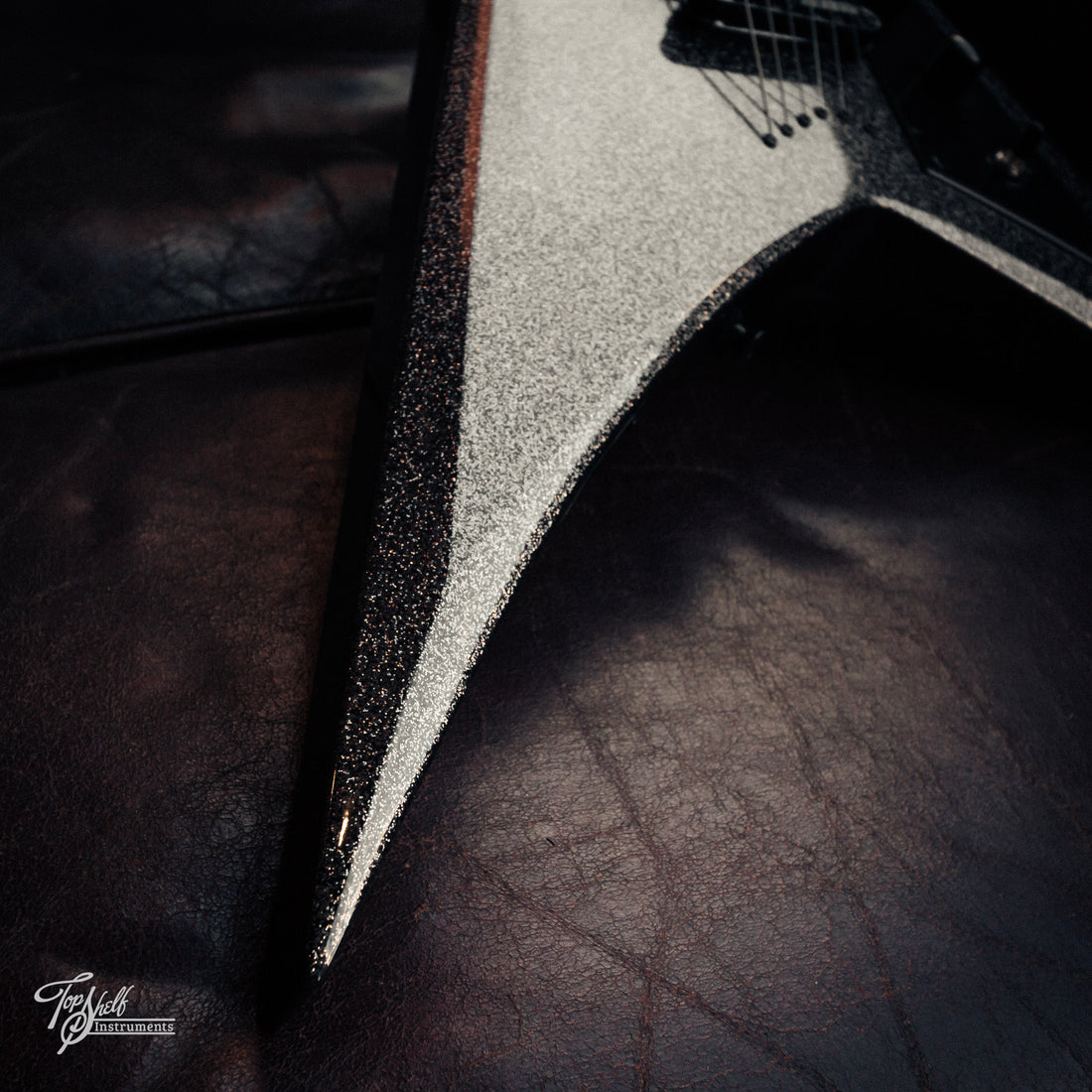 LTD Kirk Hammett KH-V Black Sparkle 2023