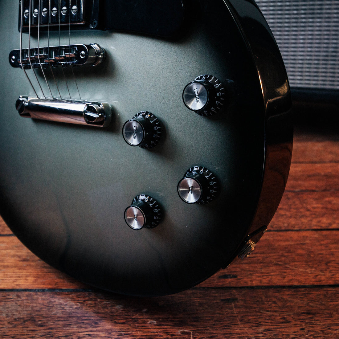 Gibson Les Paul Studio Silverburst 2010