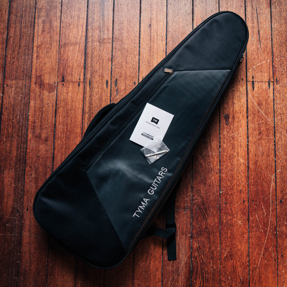 Tyma  E7 Smart Guitar Lime Green 2023