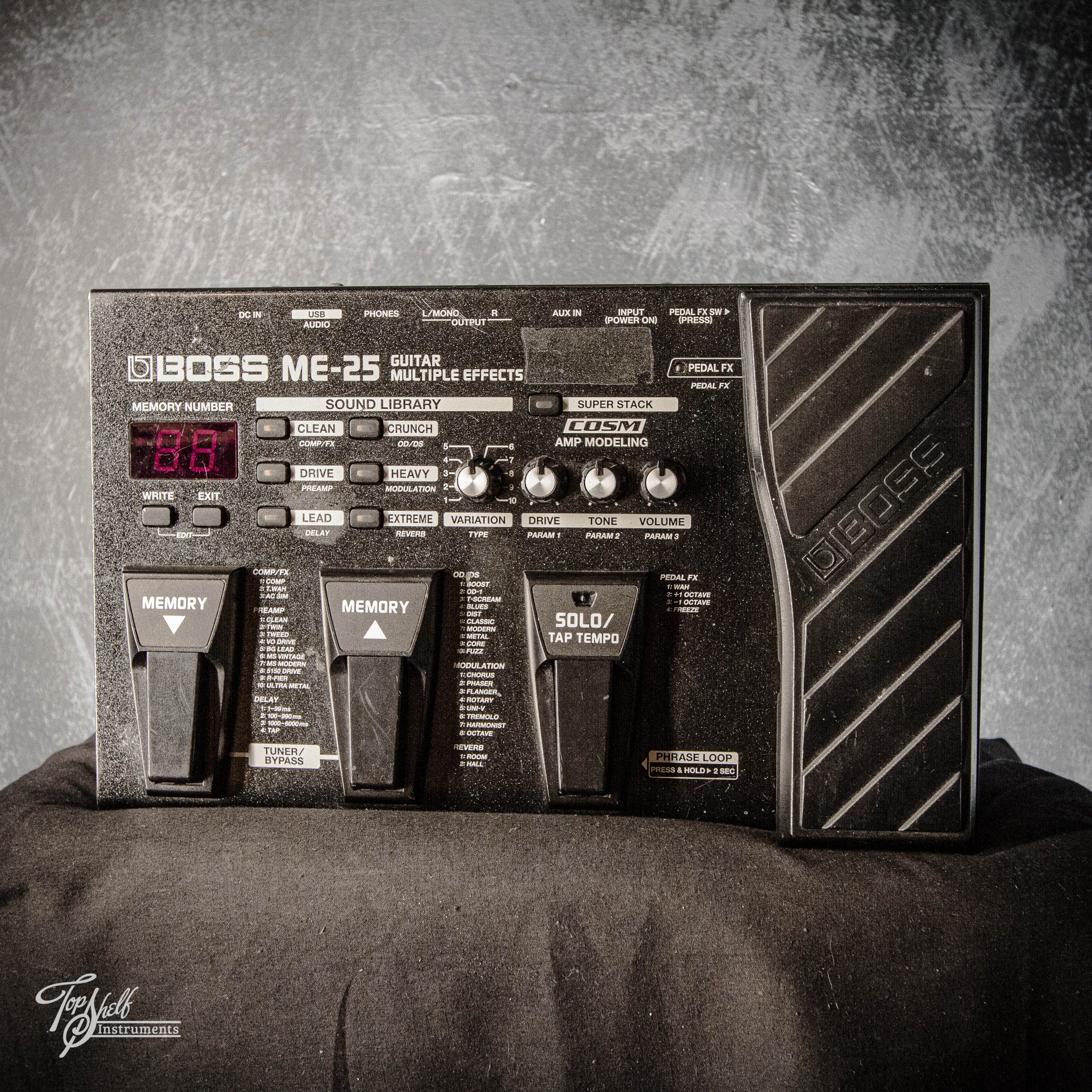 【専用】BOSS ME-25 Guitar Multiple Effects Boss ME-25 Guitar Multiple Effects Pedal (Pre-Owned)