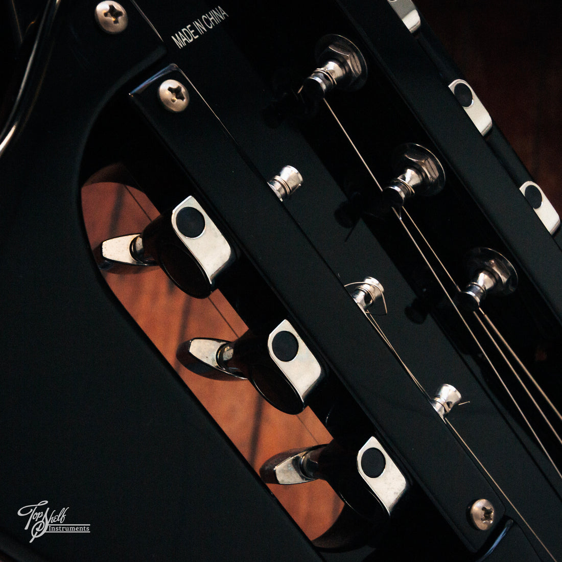 Traveler Guitar Speedster Standard Black 2023