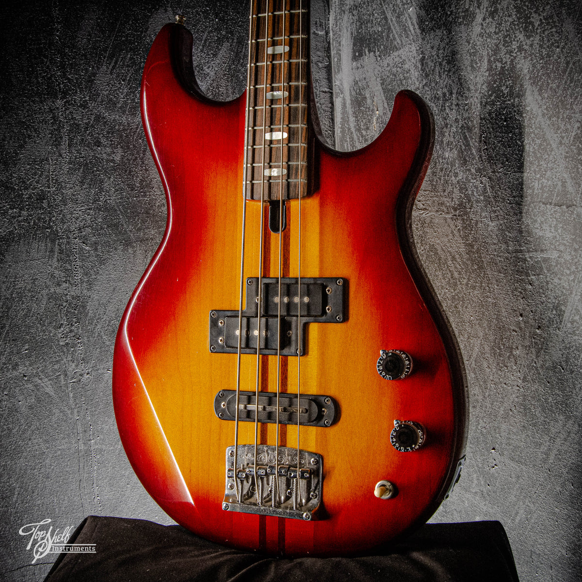 Yamaha BB-2000 Broad Bass Red Sunburst 1983 – Topshelf Instruments