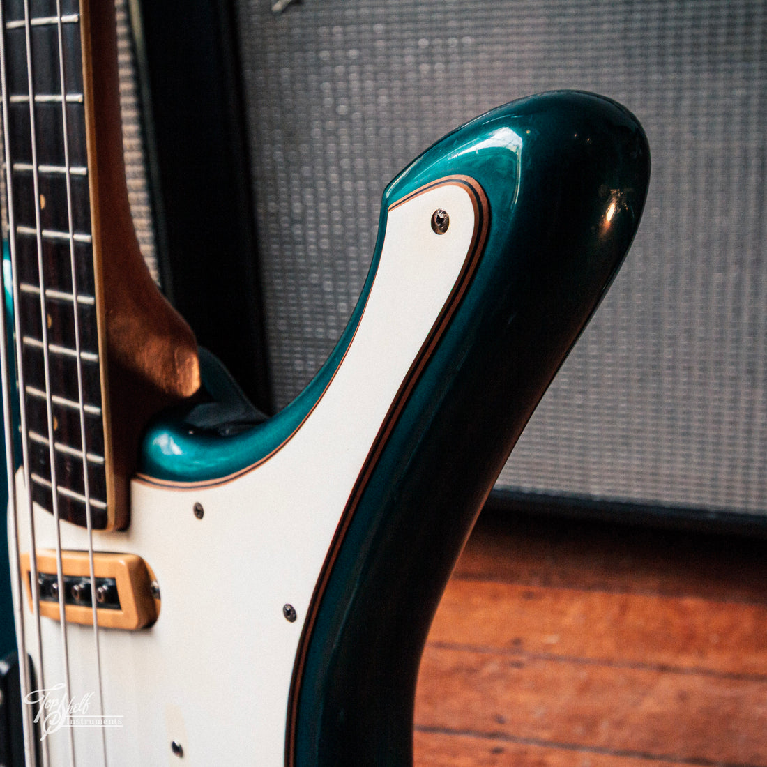 Yamaha SB-2A Flying  Samurai Bass Pearl Blue 1966