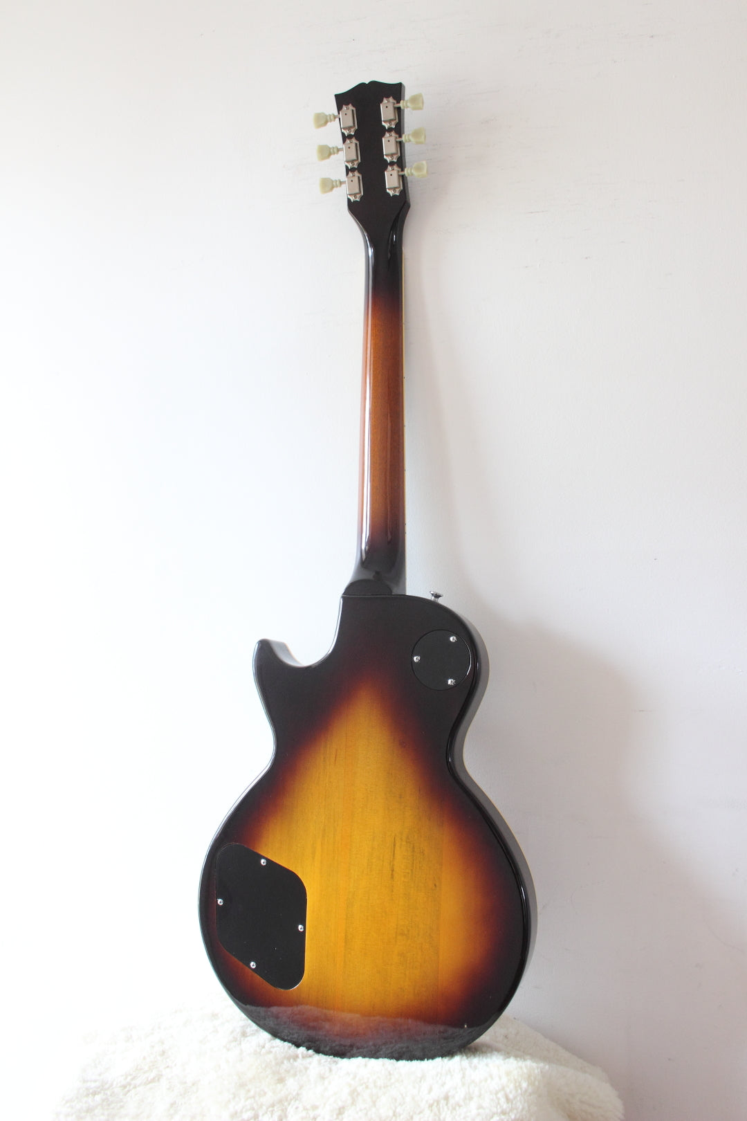 Yamaha Lord Player LP400 Brown Sunburst 1984 – Topshelf Instruments