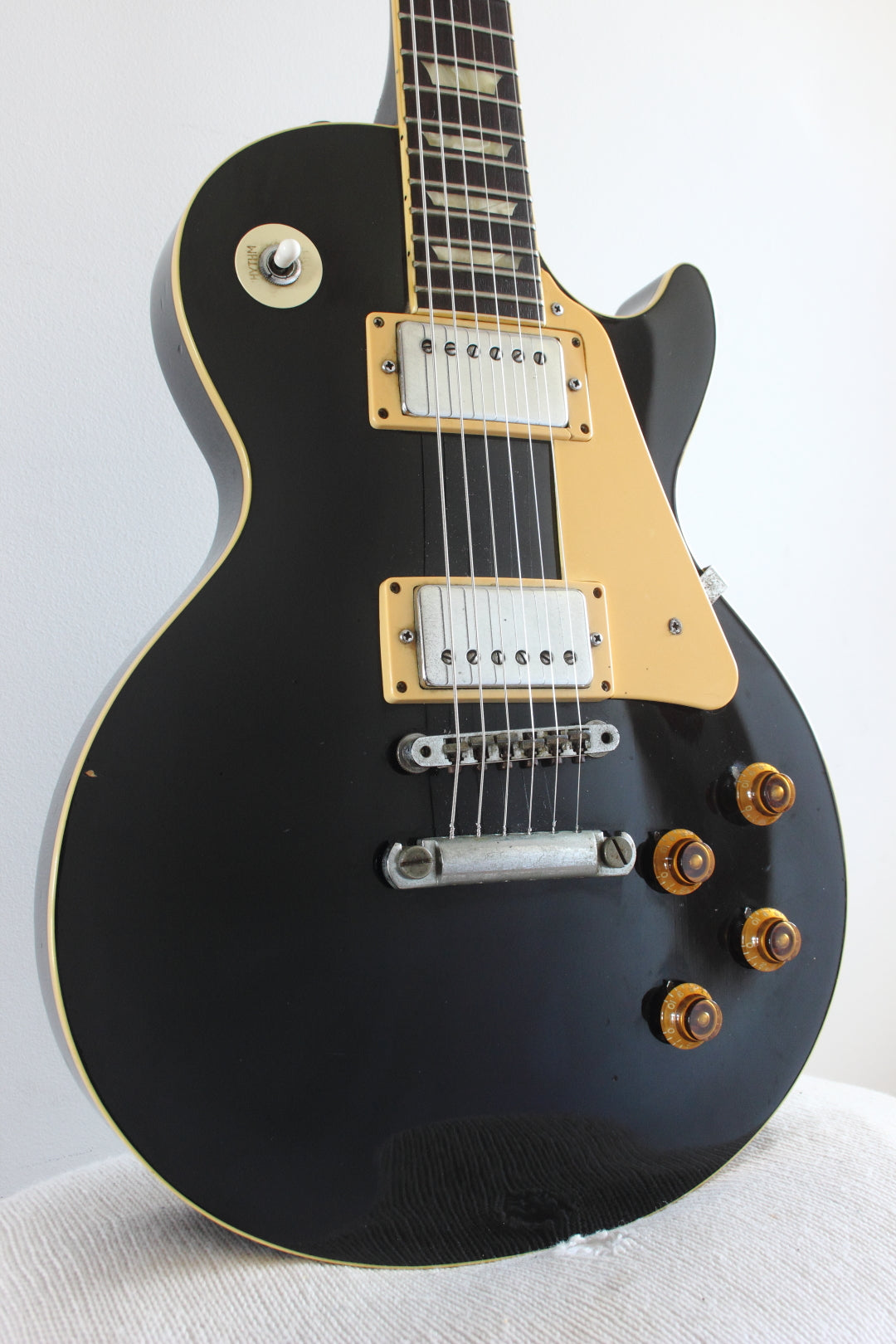 YAMAHA Electric Guitar LP400 Instrument Music Wood Les Paul