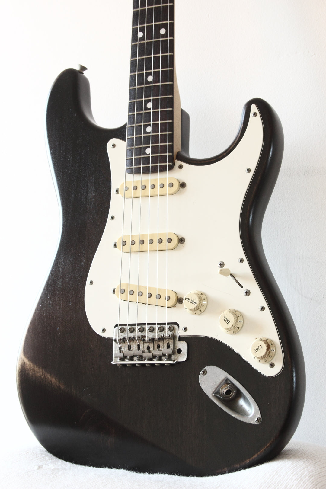 Fender Stratocaster ブラック　FenderJapan Fender Stratocaster Electric Guitar Made in Japan black from