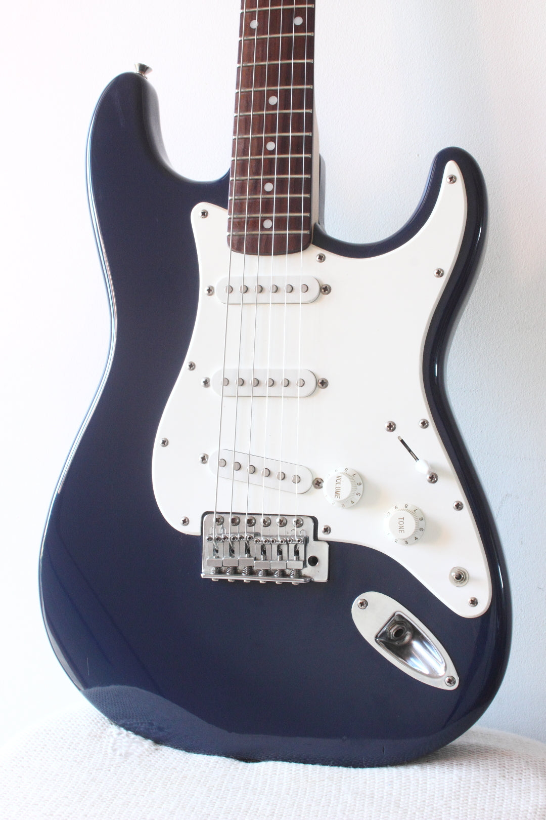 Squier Affinity Series Strat Modded Navy Blue 2011 – Topshelf