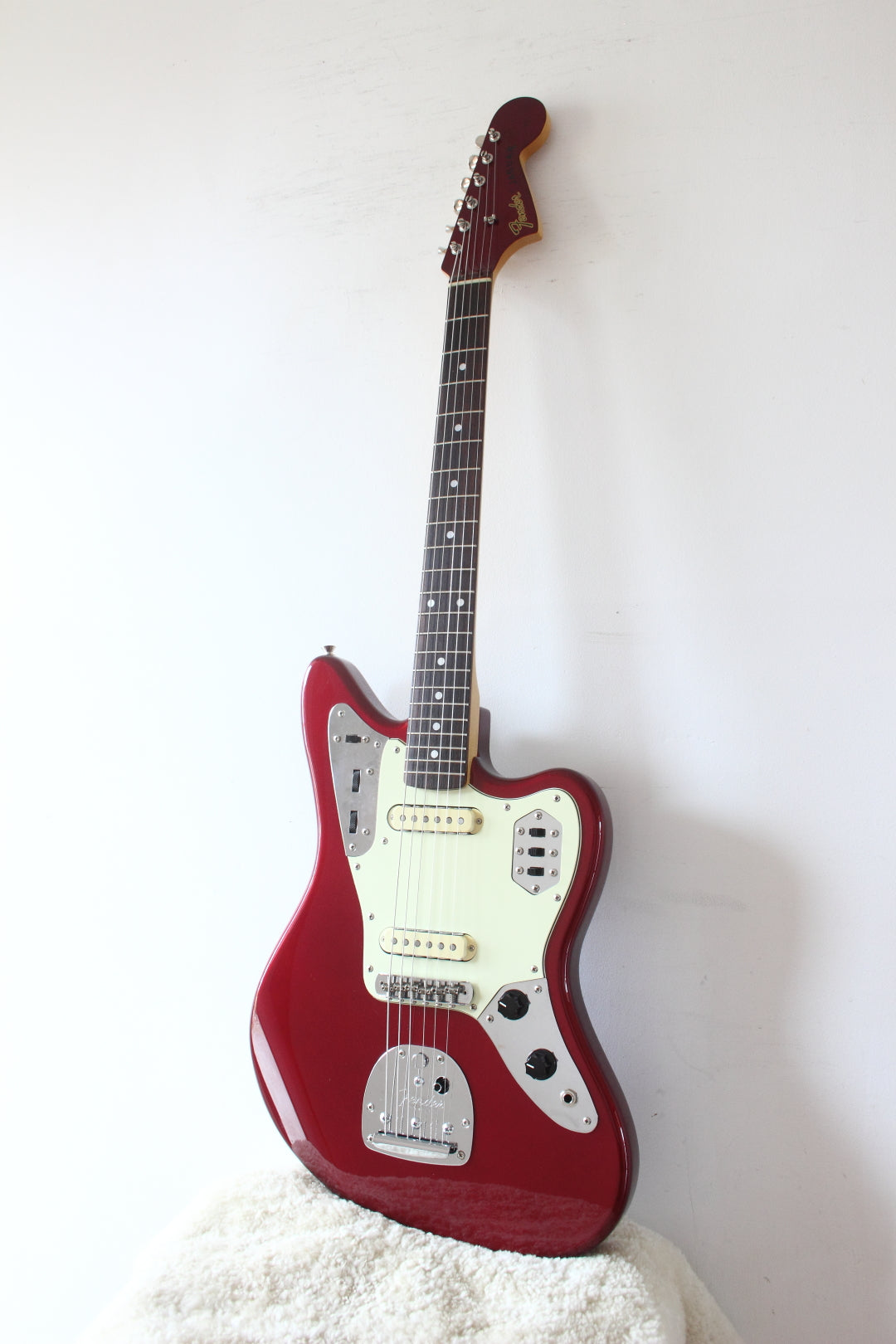 Fender Japan Jaguar JG66-85 Old Candy Apple Red 2006-8 – Topshelf  Instruments