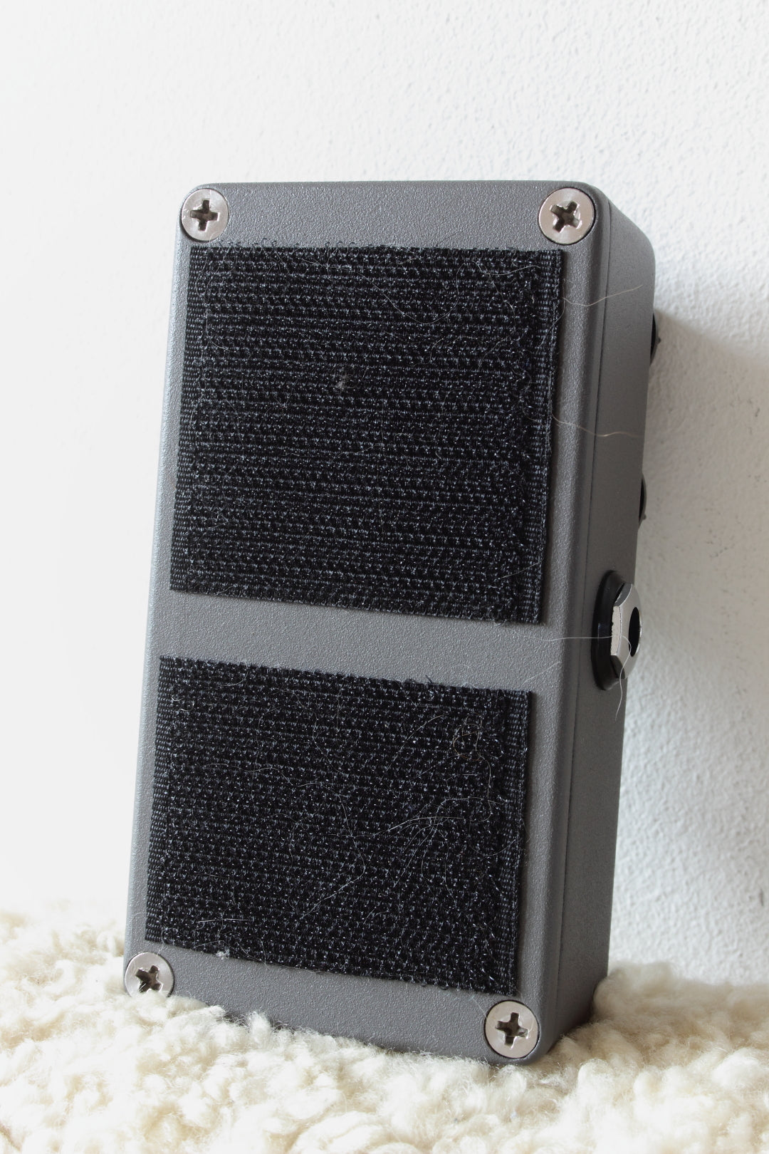 Mr. Black Dark Echo Delay Pedal – Topshelf Instruments