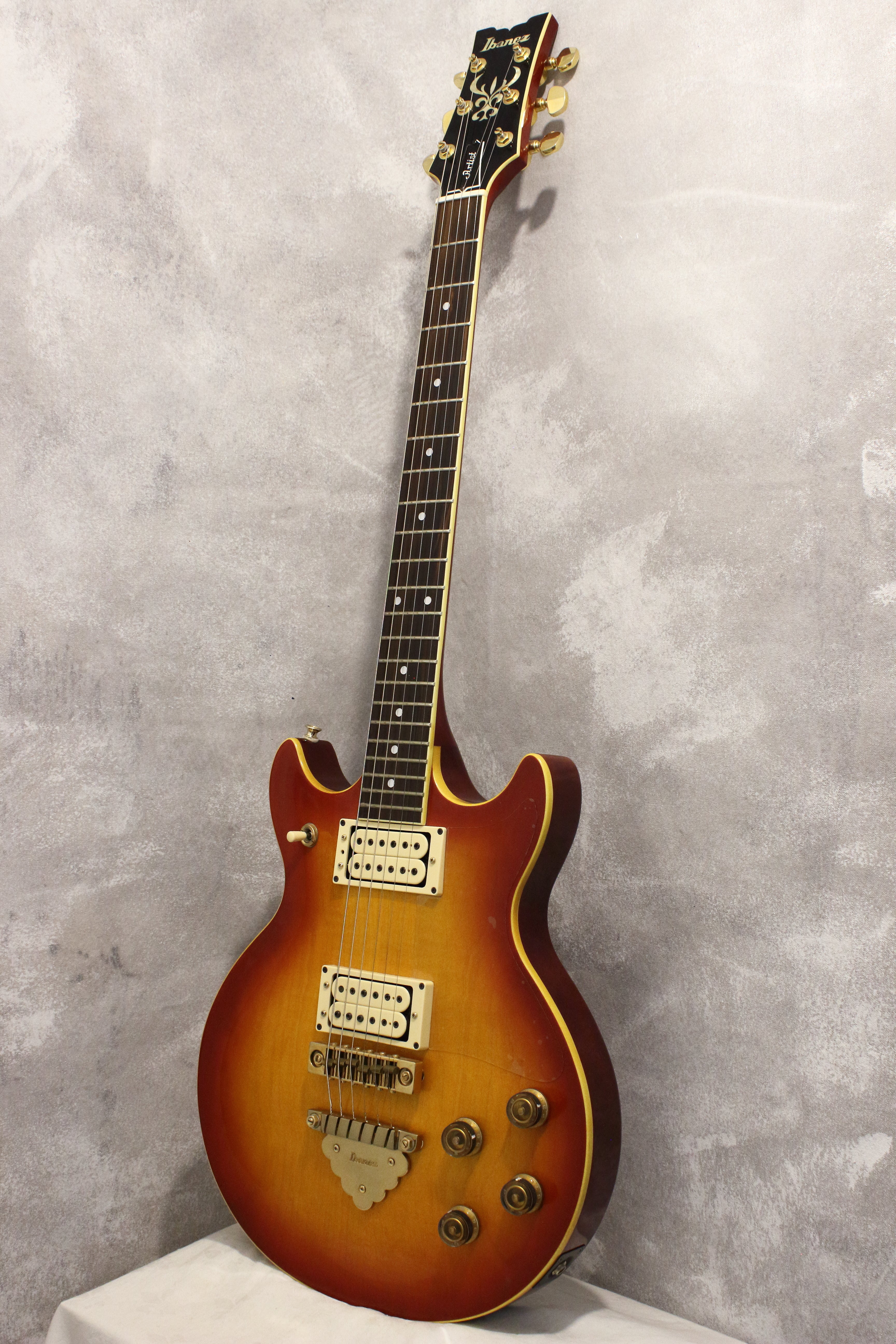 Ibanez AR100 1981年製 1981 Ibanez Artist AR100 Fire Red - I Want That Guitar