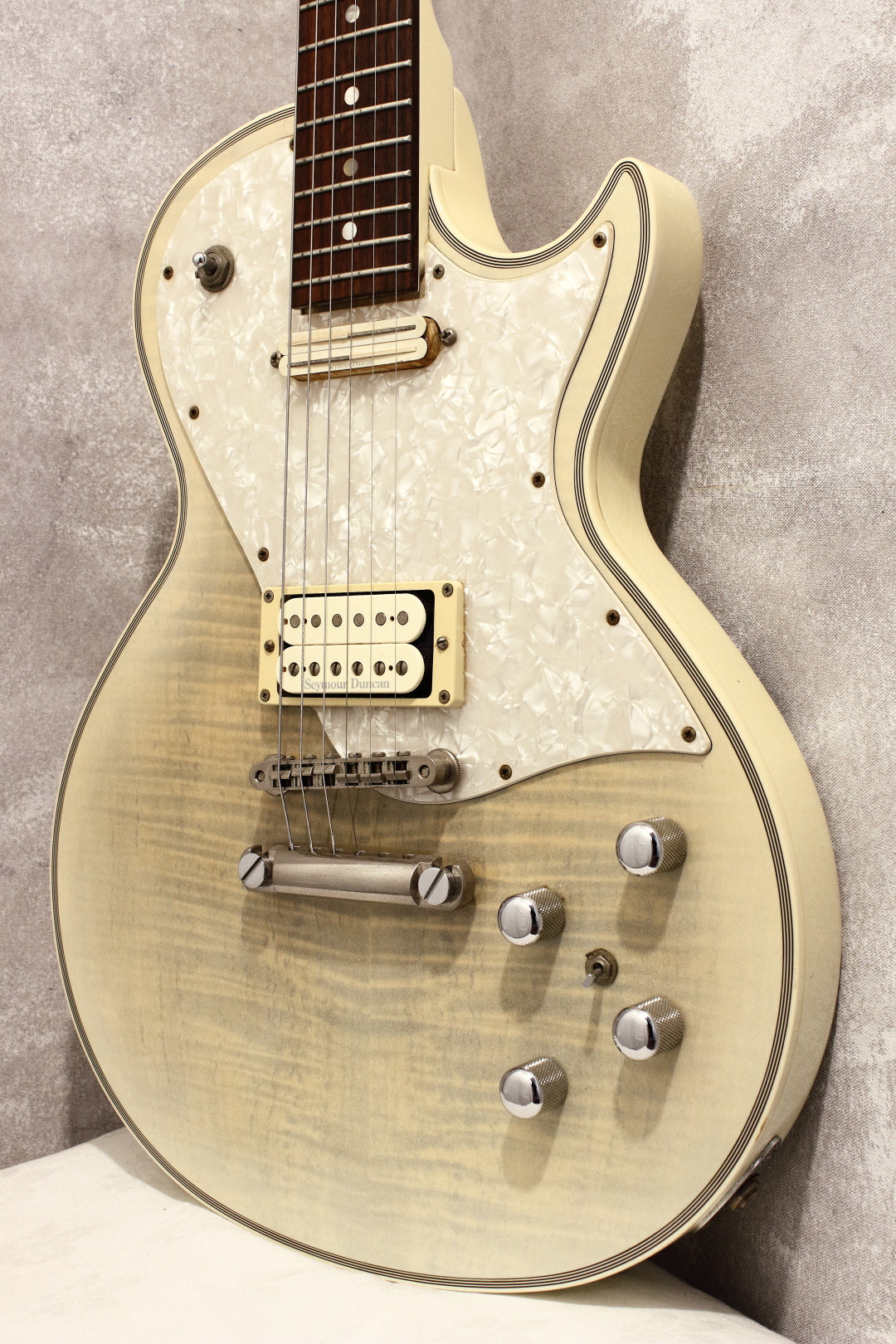 Edwards E-KA-90 Kazuma Trans Blonde 2000 – Topshelf Instruments