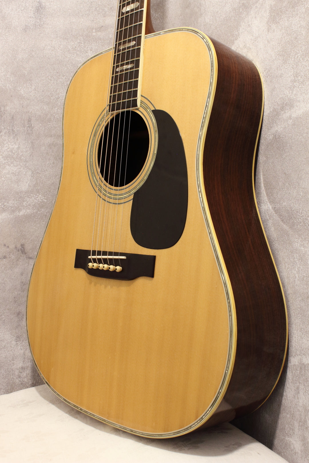 K.Country D-400 Acoustic Guitar アコースティックギター 春日