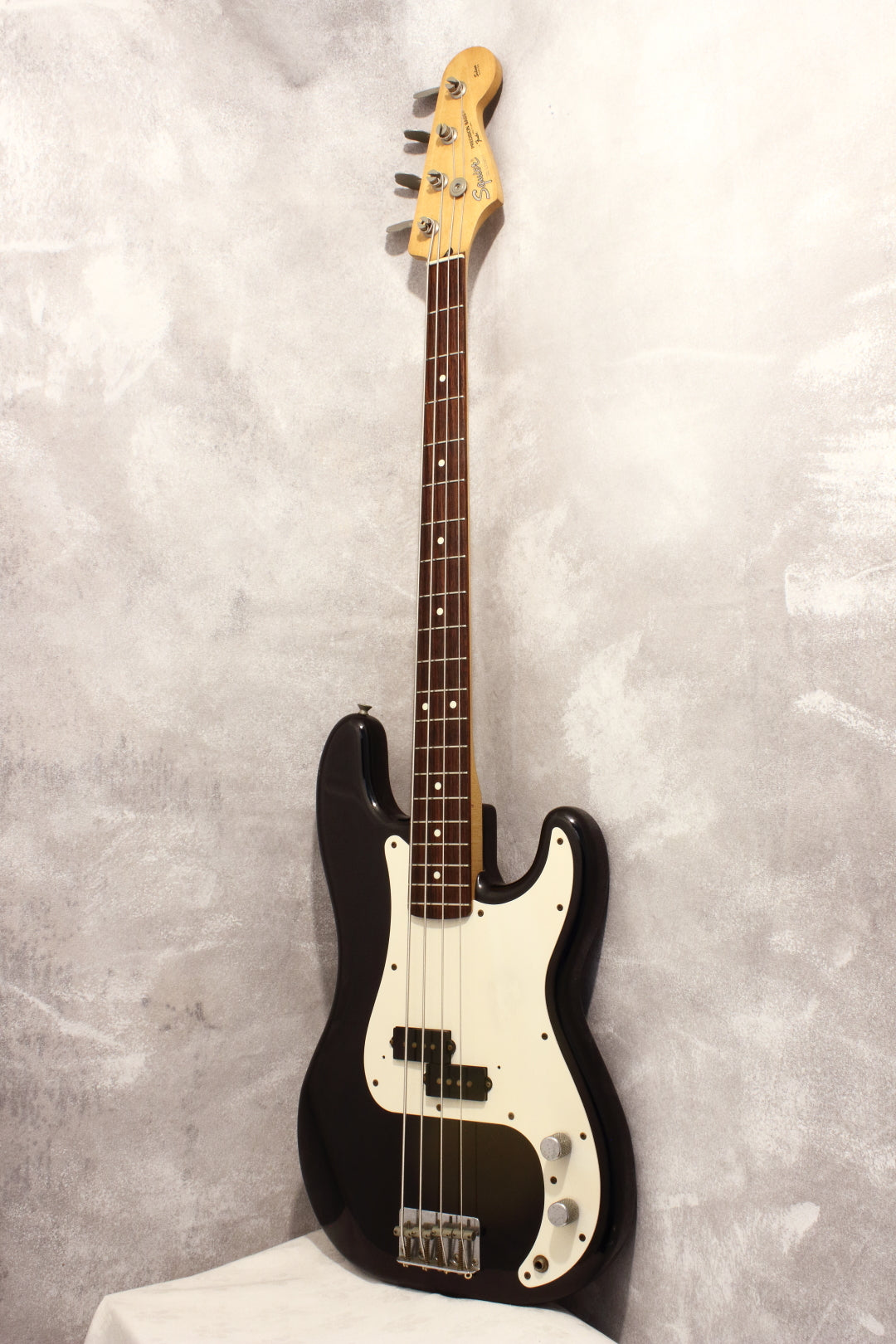 Squier Japan Silver Series Precision Bass Black 1993 – Topshelf