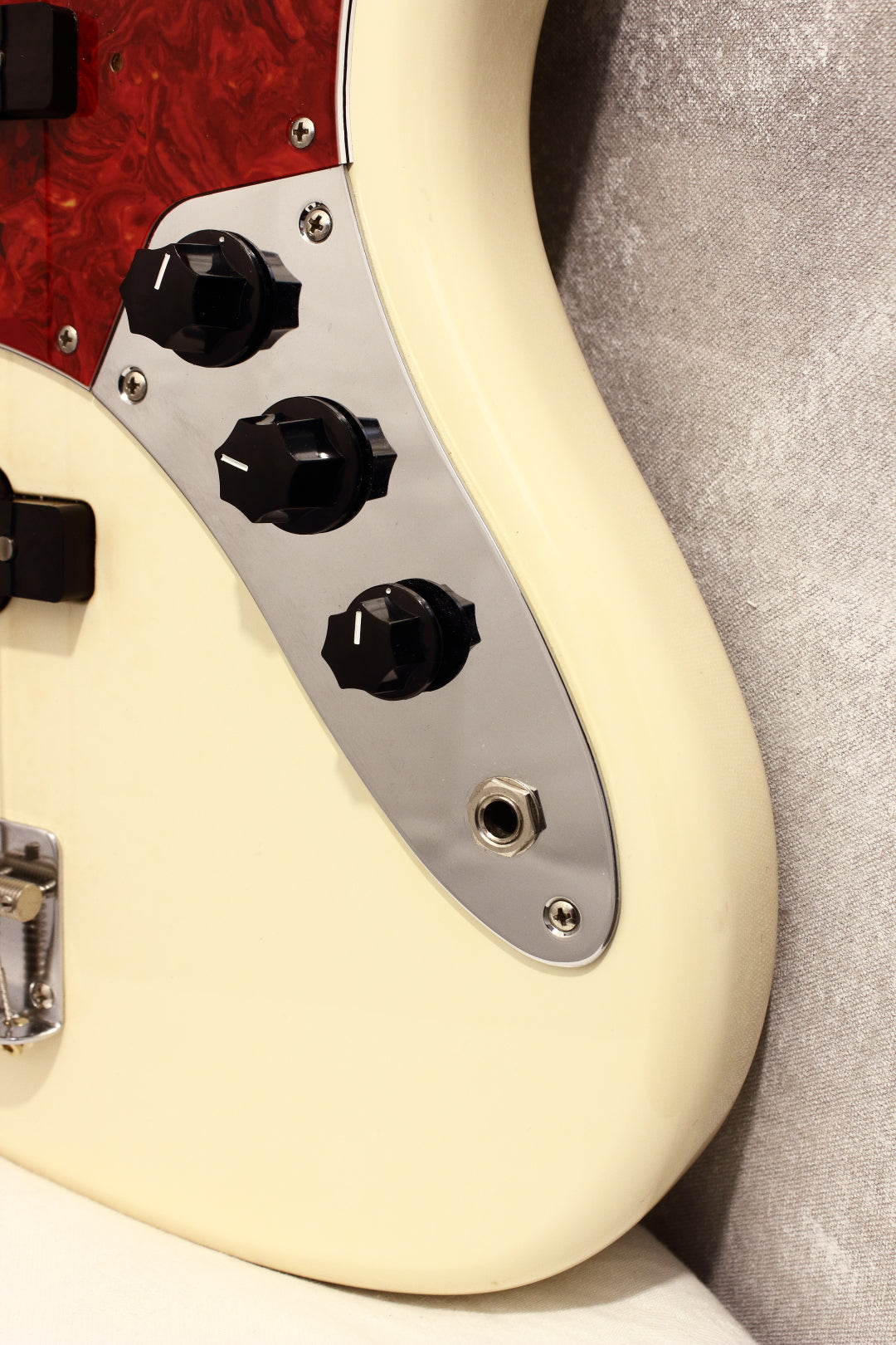 Fender Japan '62 Jazz Bass JB62-80 Vintage White 1993 – Topshelf