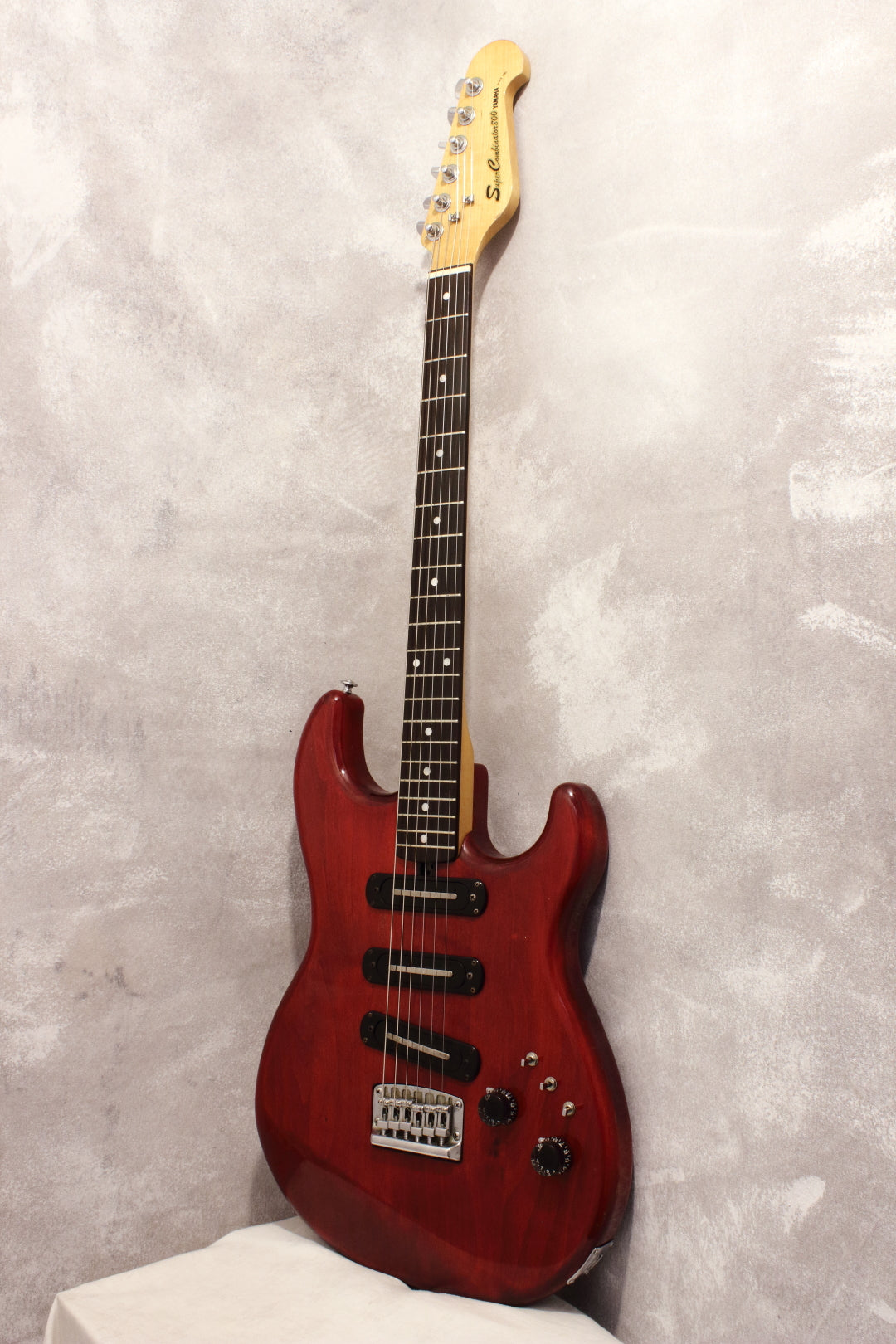 Yamaha SC800 Super Combinator Persimmon Red 1977 – Topshelf Yamaha SC800 Super Combinator Persimmon Red 1977 – Topshelf