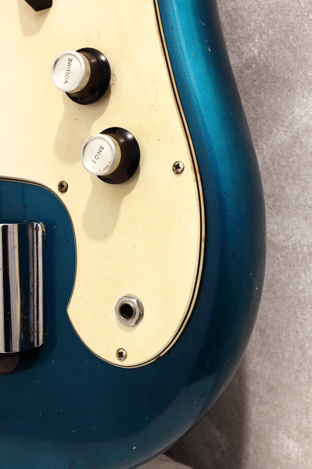 Yamaha SB2A Flying Samurai Bass Pearl Blue 1967 – Topshelf Instruments