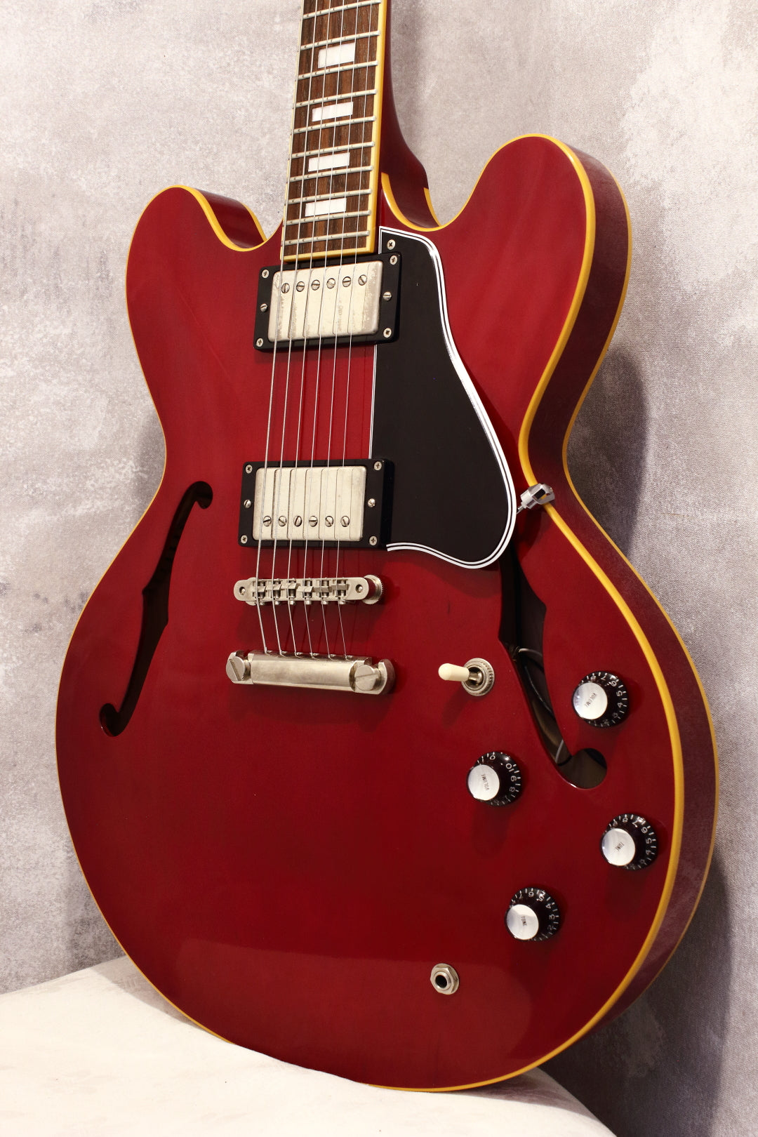 Edwards E-SA-125LTS Semi-Hollow Cherry Red 2014 – Topshelf