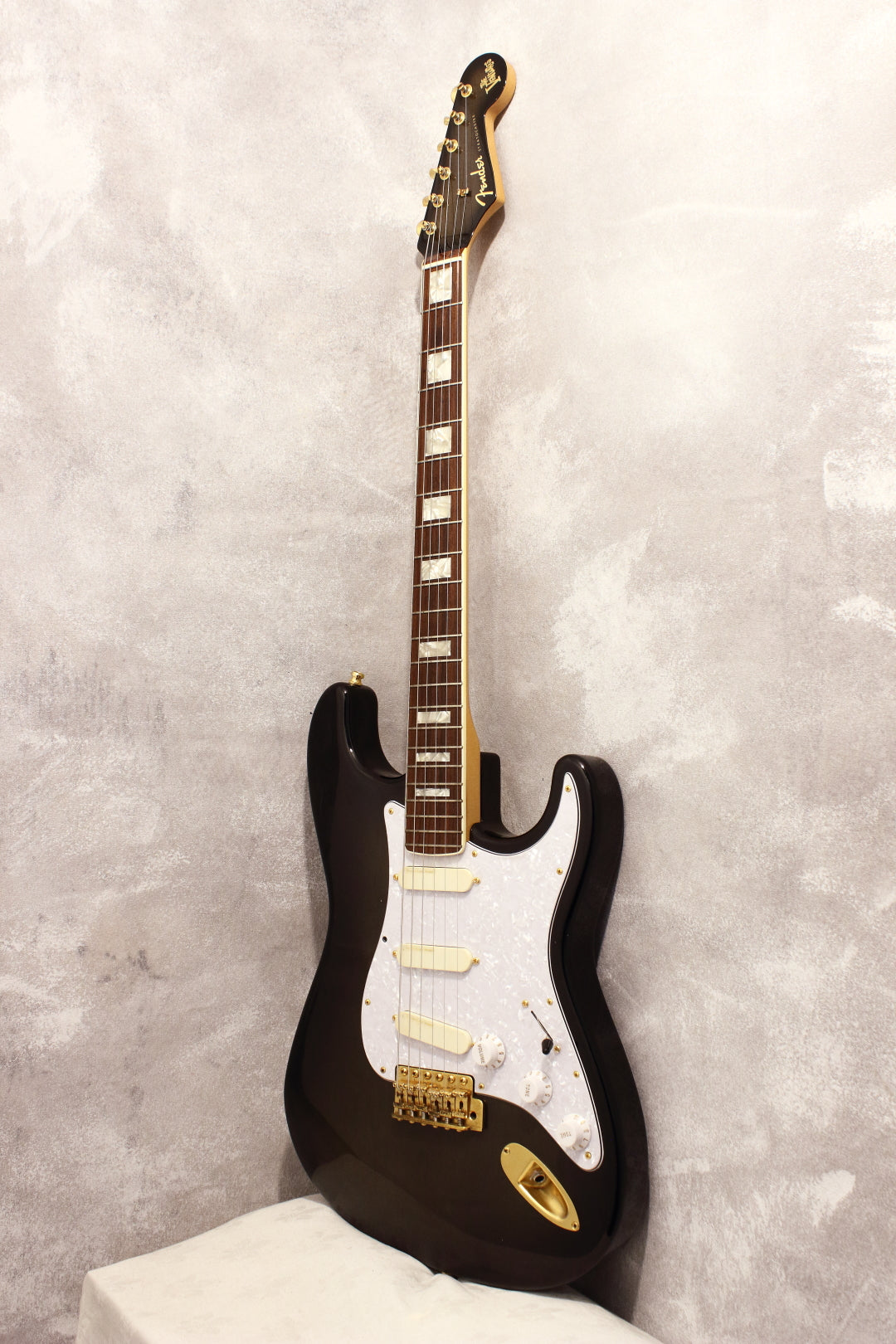 Fender Japan The Ventures Stratocaster ST-165VR Charcoal