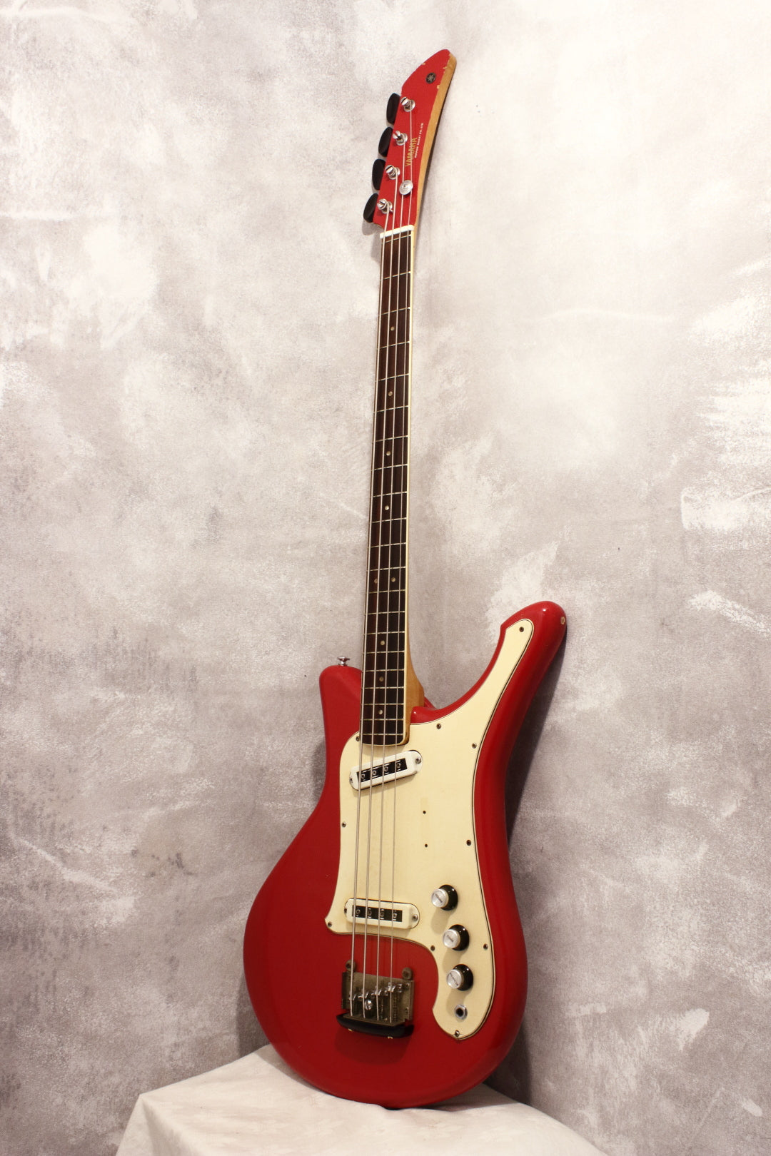 Yamaha SB5A Flying Samurai Bass Red 1967 – Topshelf Instruments