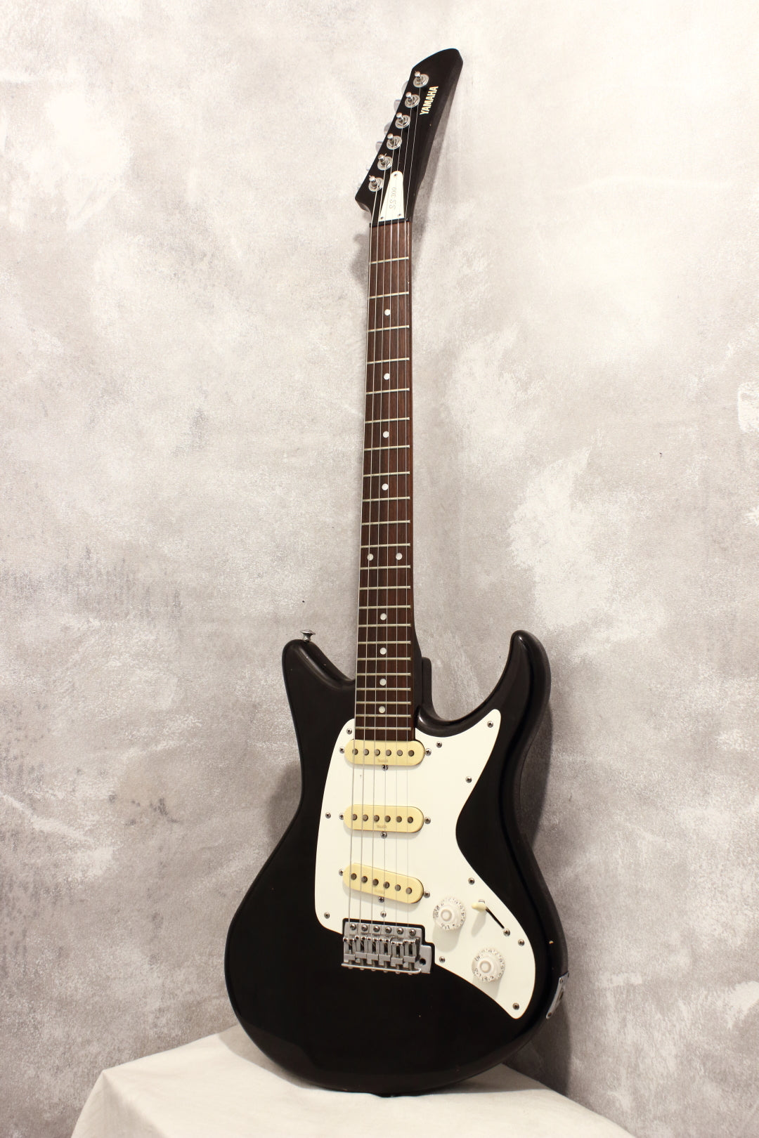 YAMAHA 】SS-300 年末特価・ヤマハ＜SS300＞日本製・80年代・ホワイト