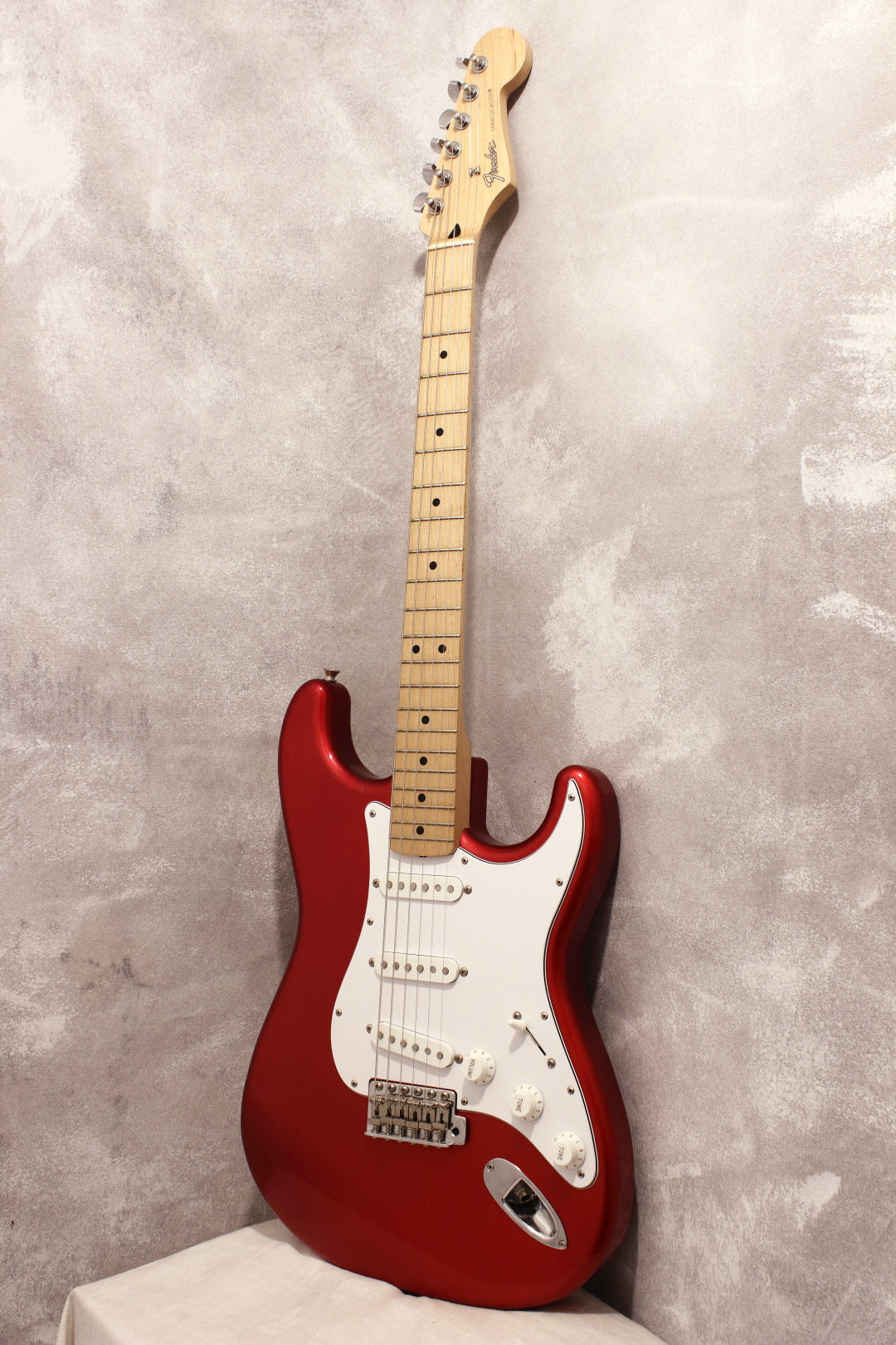 ギター Fender JAPAN STRATOCASTER Fender Japan Stratocaster Candy Apple Red 2004