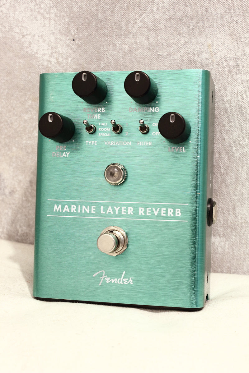 ギター Fender Marine Layer Reverb Fender Marine Layer Reverb | Long & McQuade