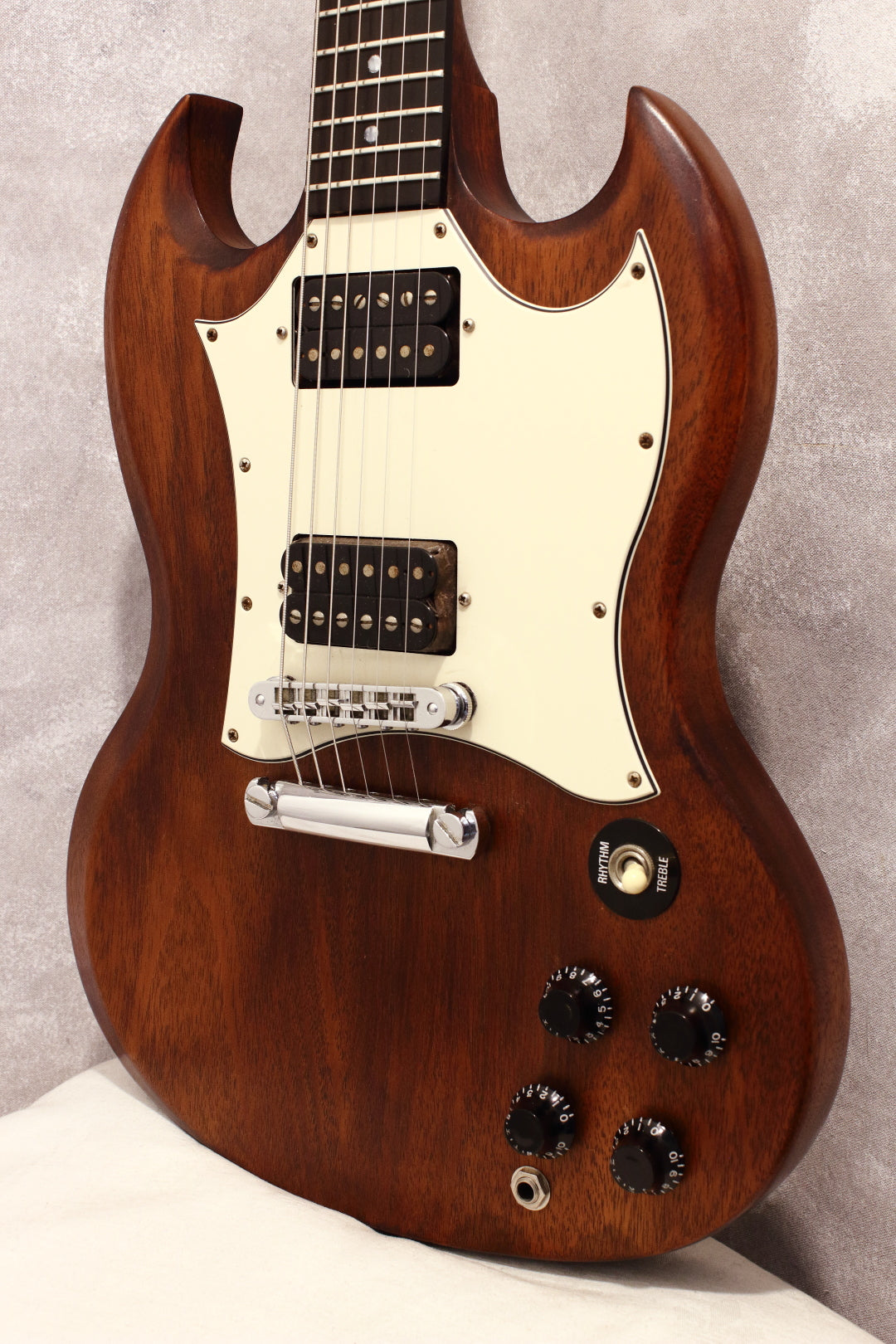 Gibson sg shop special walnut