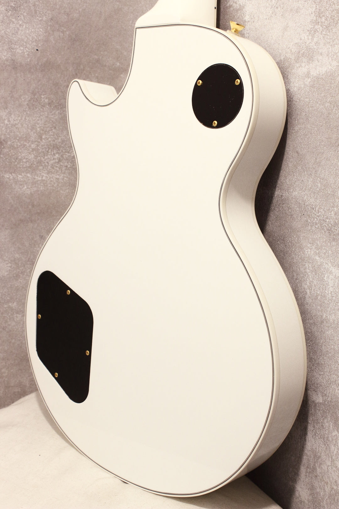 Cool Z ZLC-1 Dignity Snow White 2014 – Topshelf Instruments