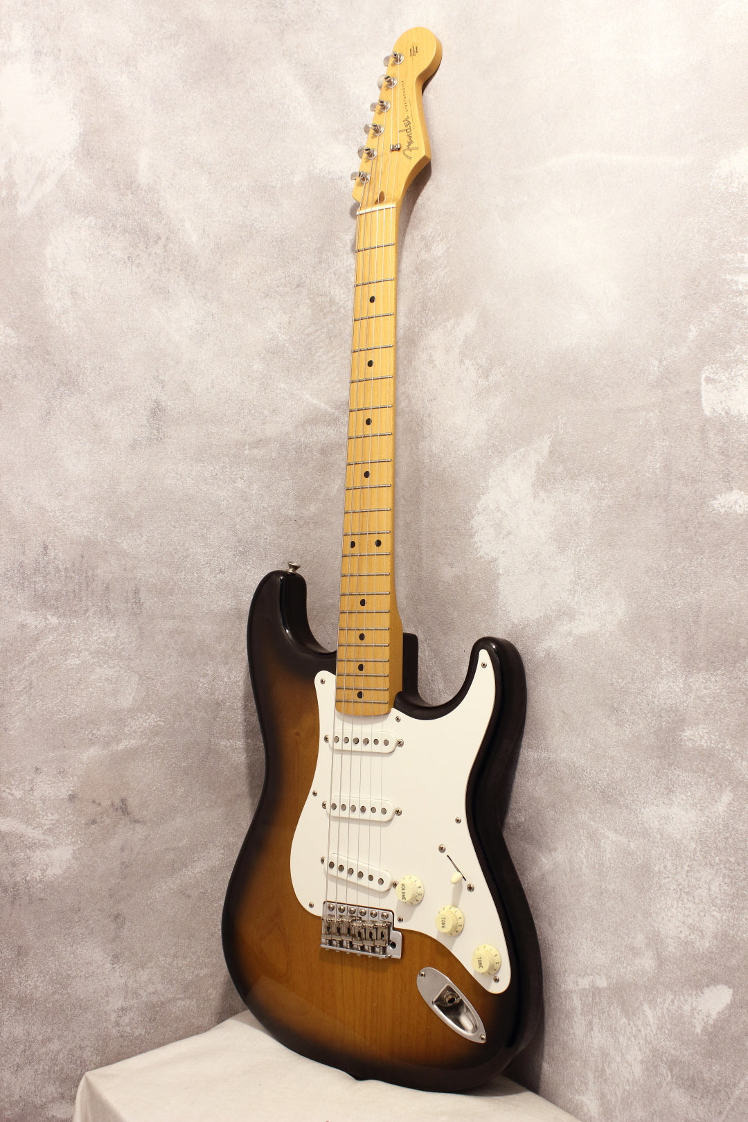 Fender Japan '57 Stratocaster ST57-58US Sunburst 2004 – Topshelf