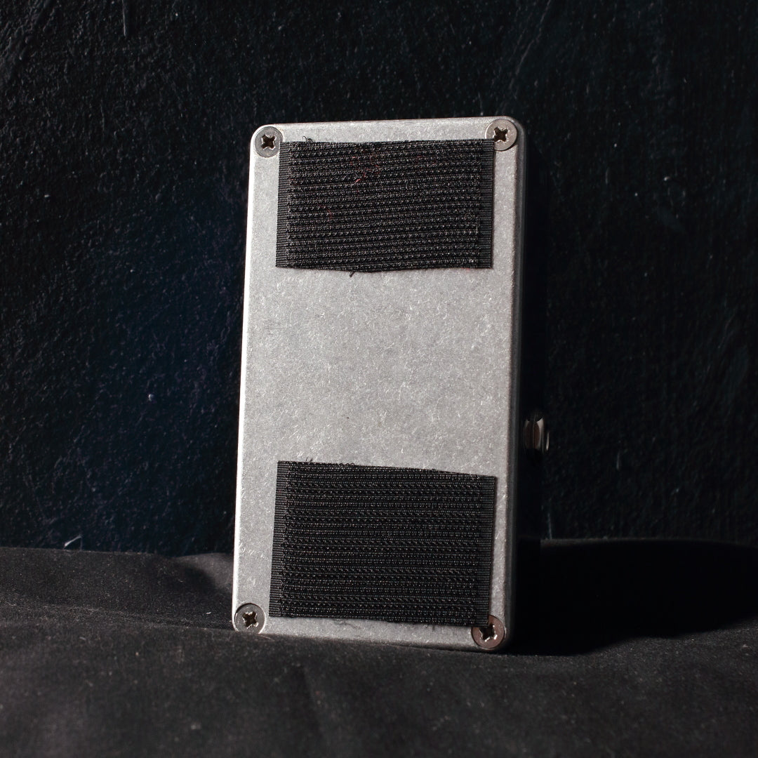 Studio Daydream Ghost Step Modulated Delay⁄Chorus Pedal –