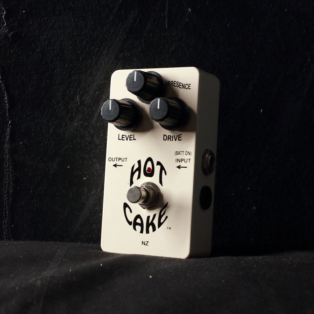 hotcake overdrive pedal Crowther Audio Hot Cake Overdrive Pedal – Topshelf Instruments