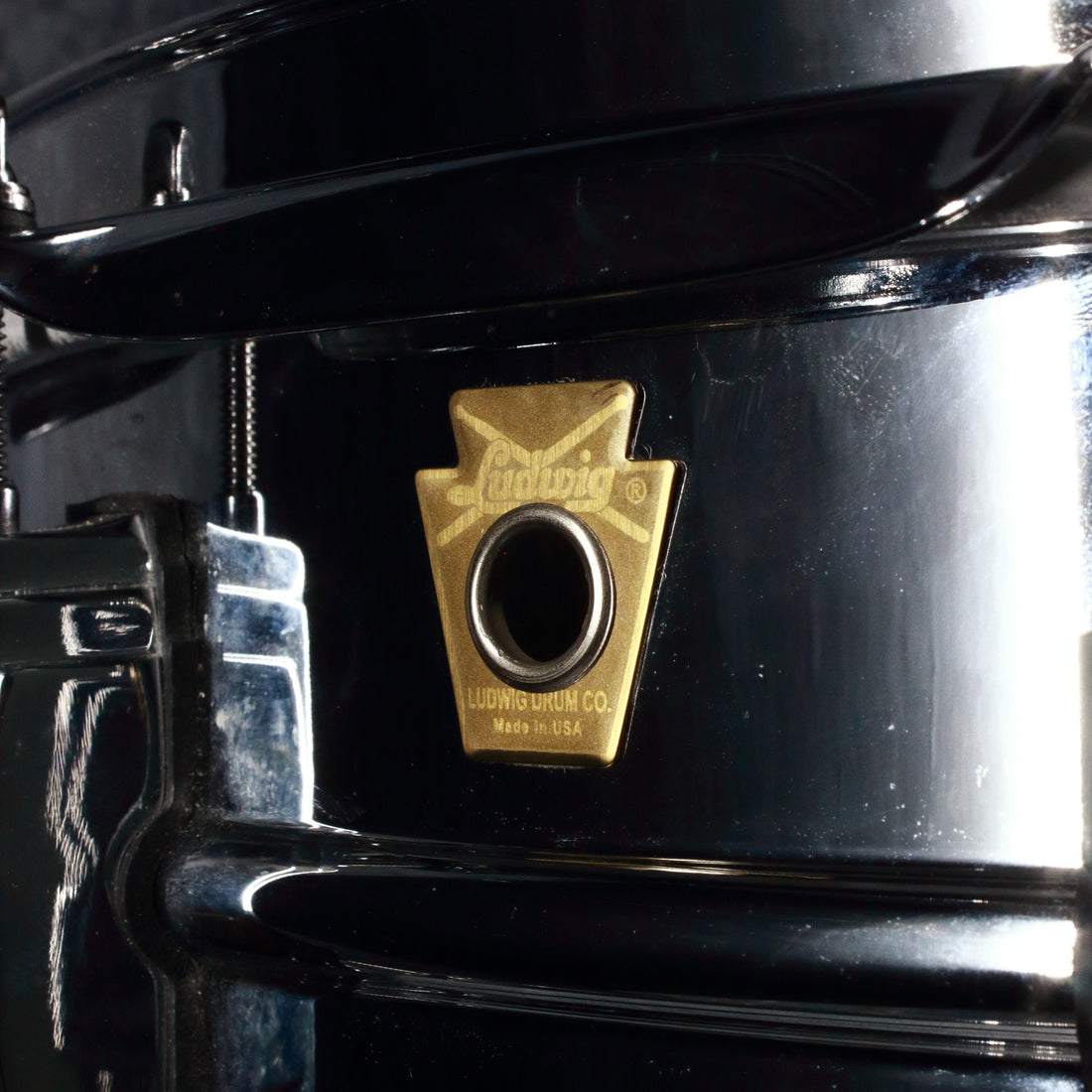 Ludwig Supraphonic 14x5 Snare Drum (LM400)