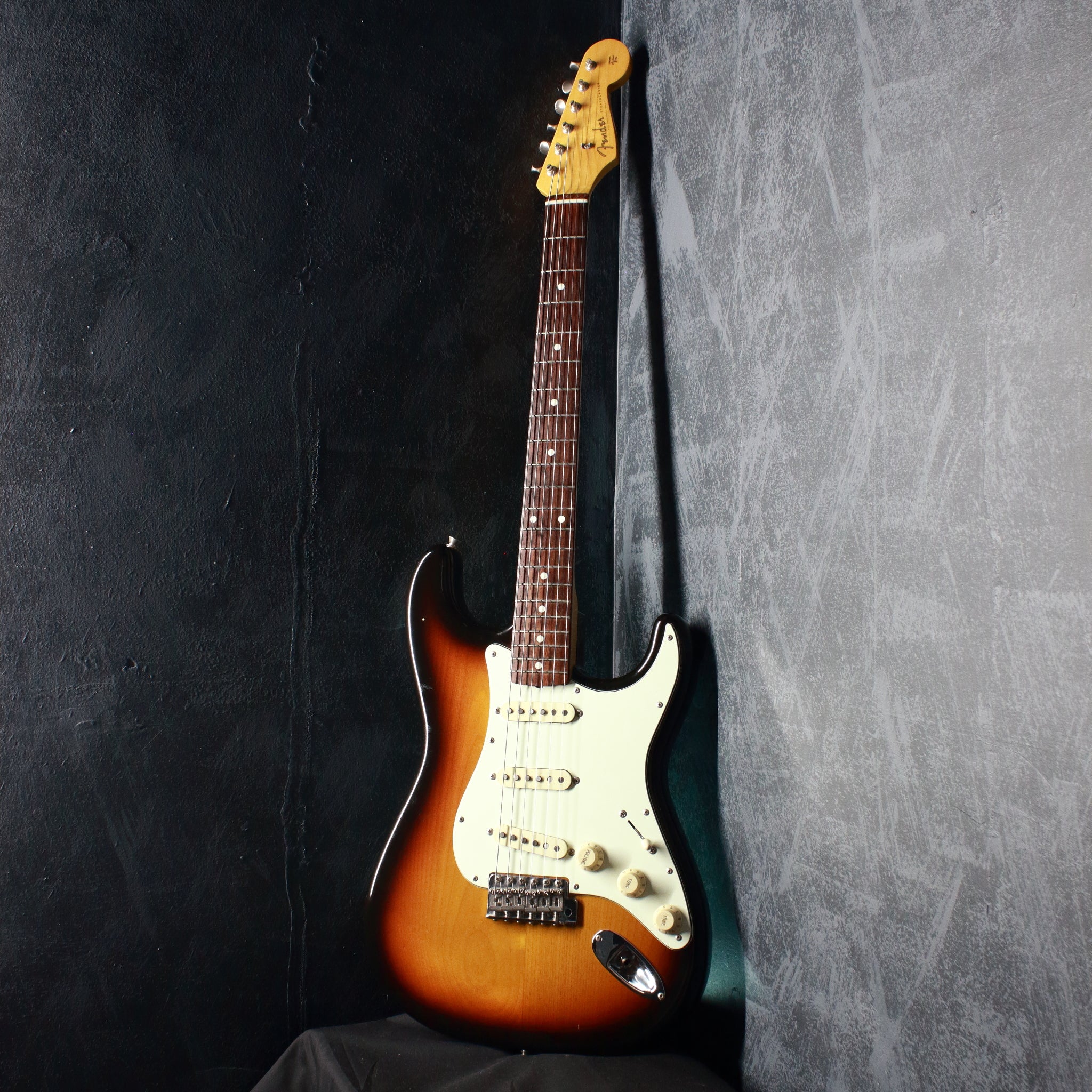 Fender Japan '62 Stratocaster ST62/VSP Sunburst 2012 – Topshelf