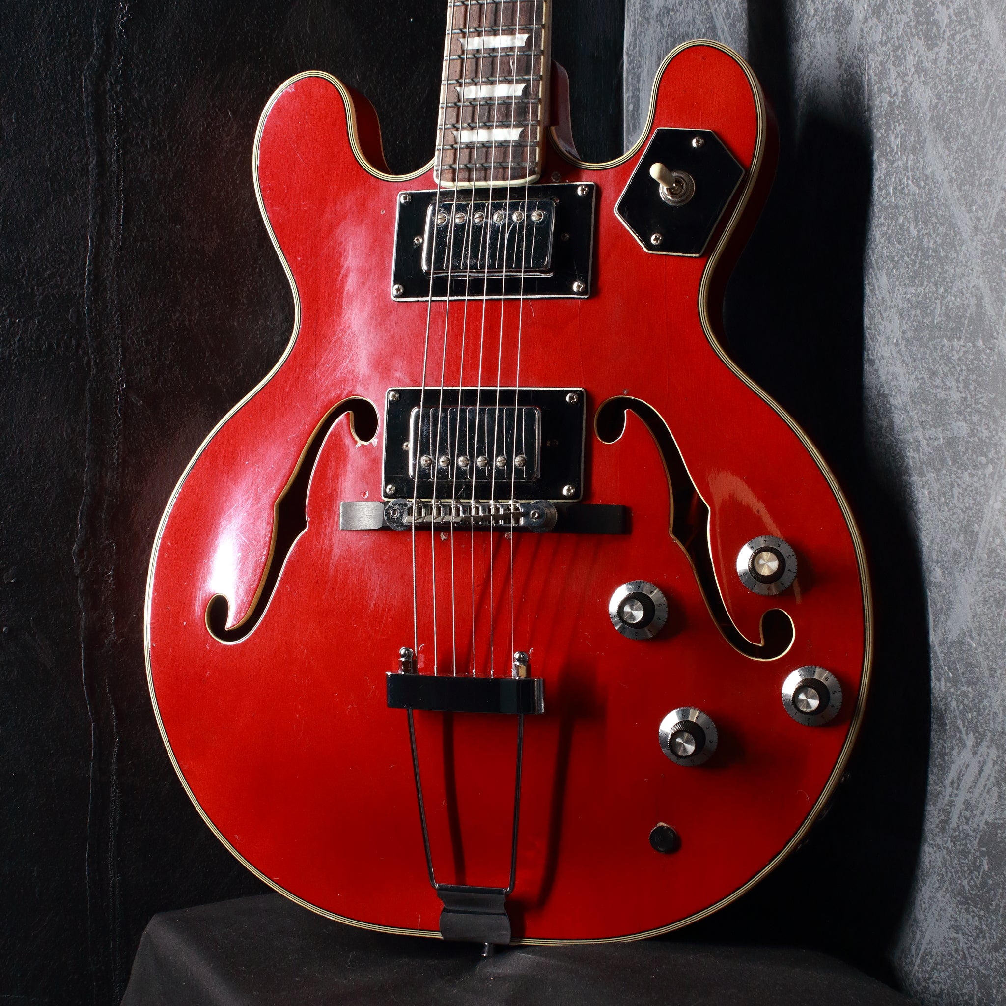 Greco EG200 Hollow Body Cherry Red 1971 – Topshelf Instruments