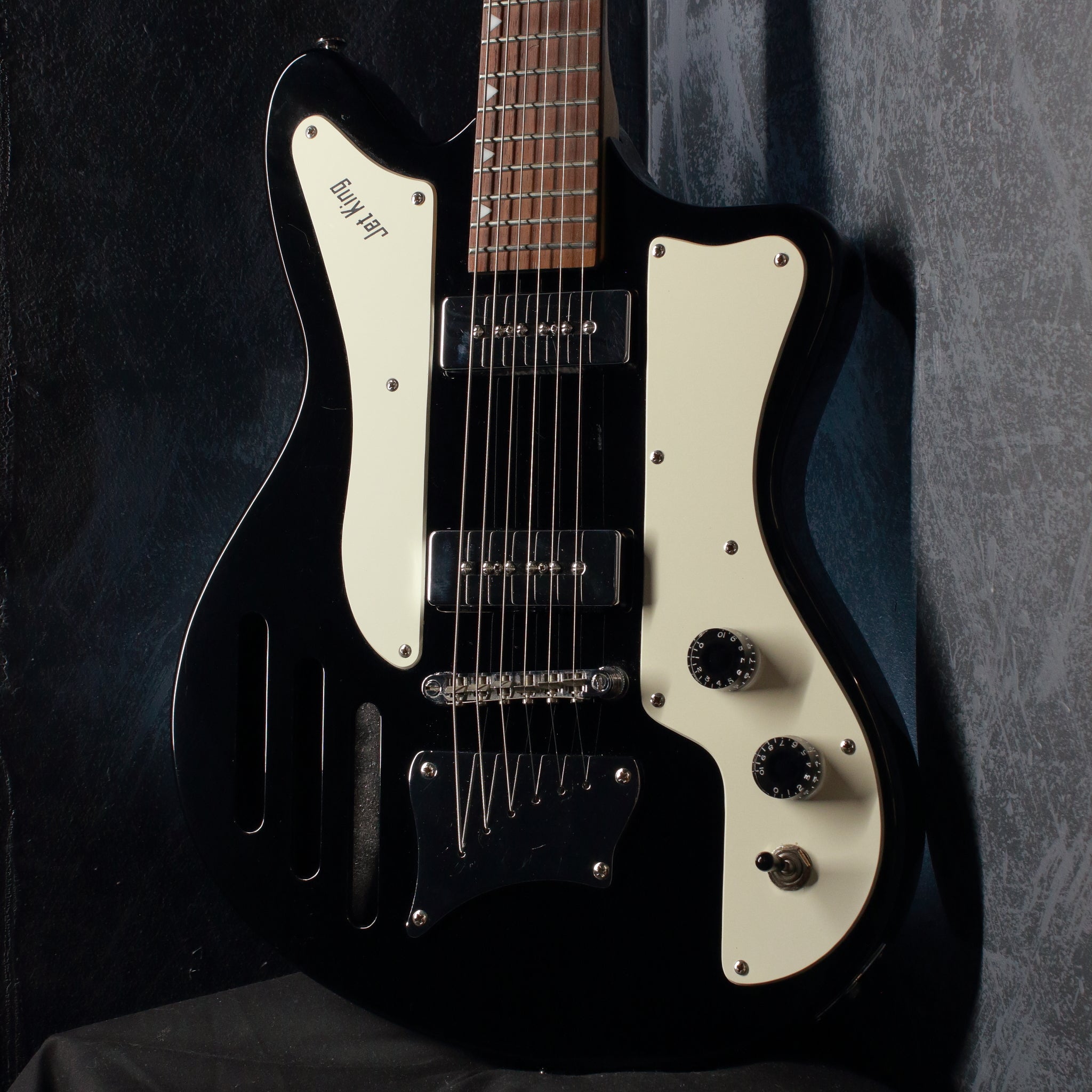 Ibanez JTK30H Jet King Black 2008 – Topshelf Instruments