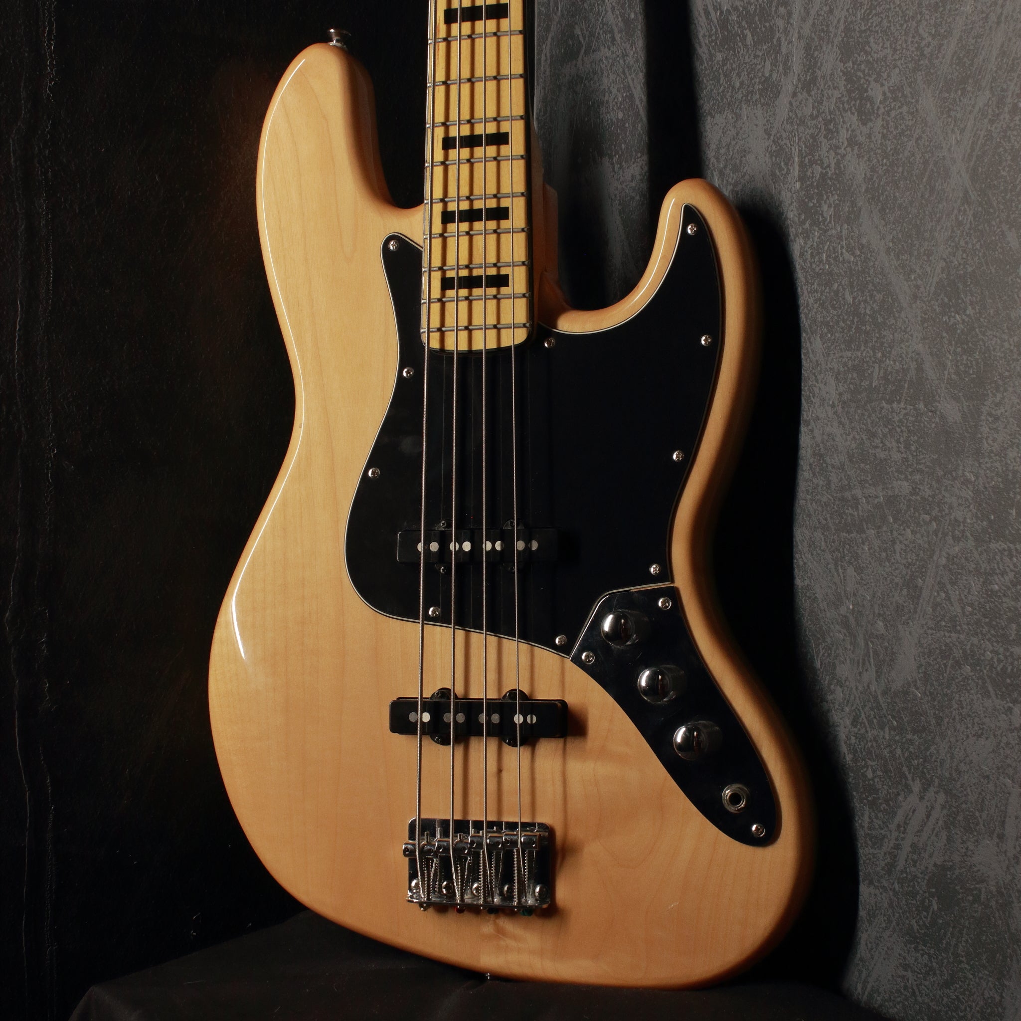 Squier Vintage Modified '77 Jazz Bass Natural 2014 – Topshelf Instruments