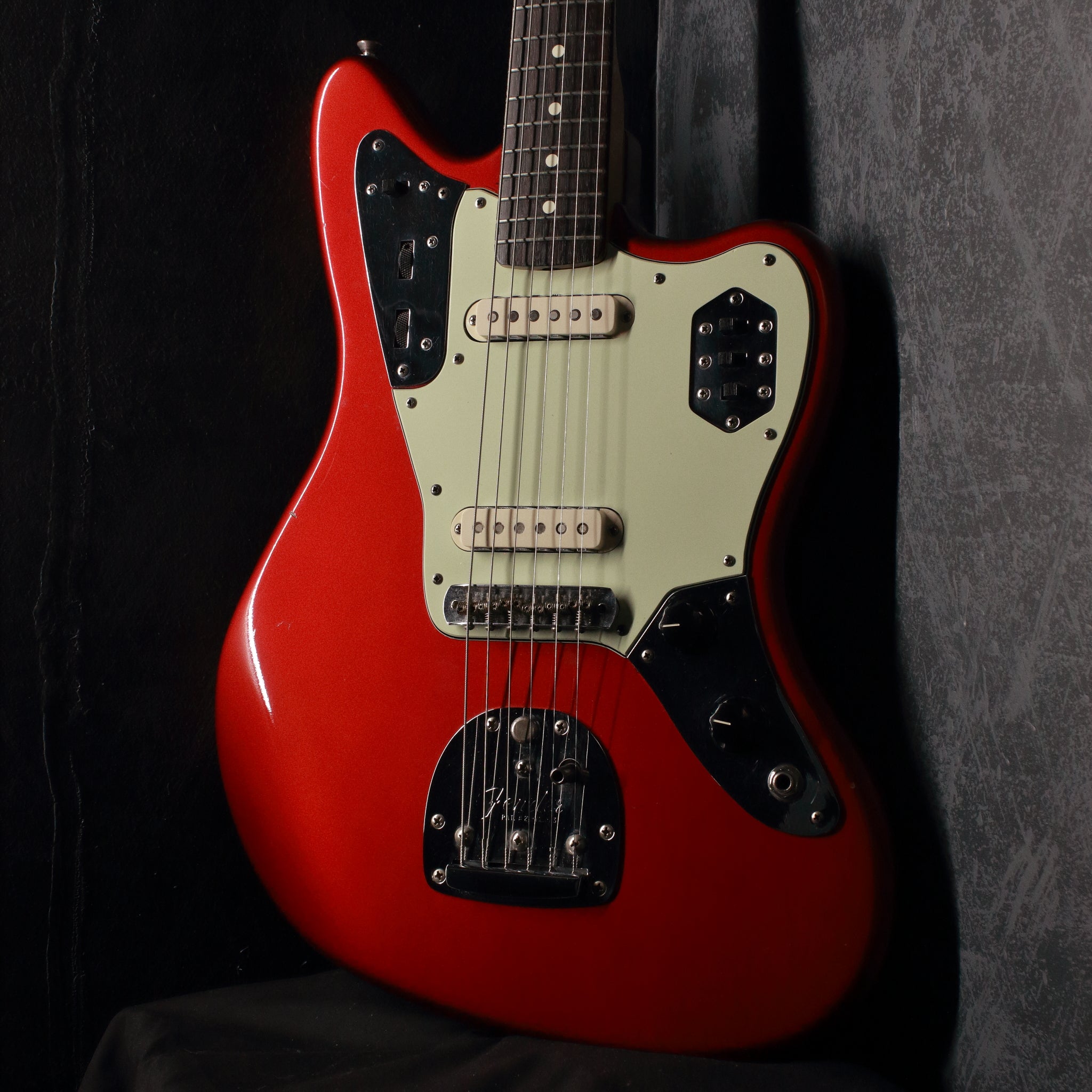 Fender American Vintage '62 Jaguar Candy Apple Red 1999 – Topshelf