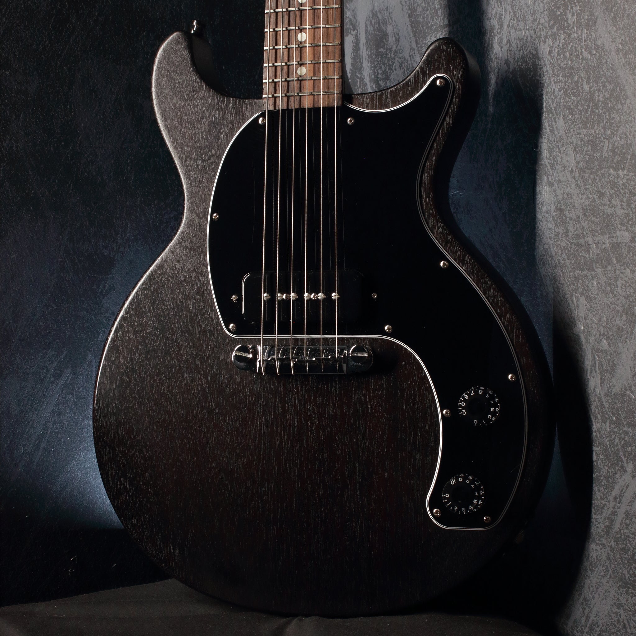 Gibson Les Paul Junior Tribute DC Black 2019 – Topshelf Instruments